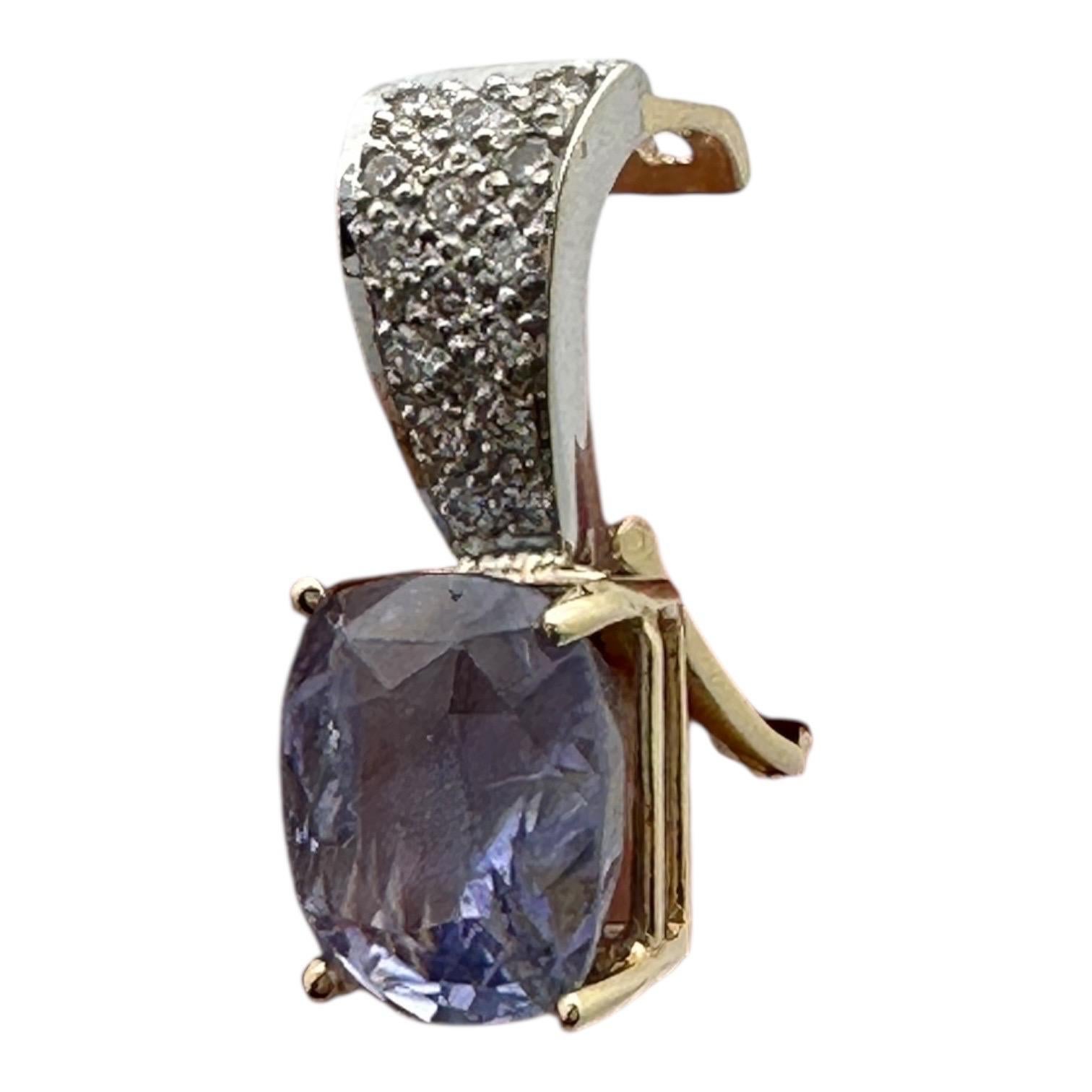 Zertifizierter 8,13 Karat, Sri Lanka Kissen blauer Saphir, Diamant Enhancer Anhänger im Angebot 5