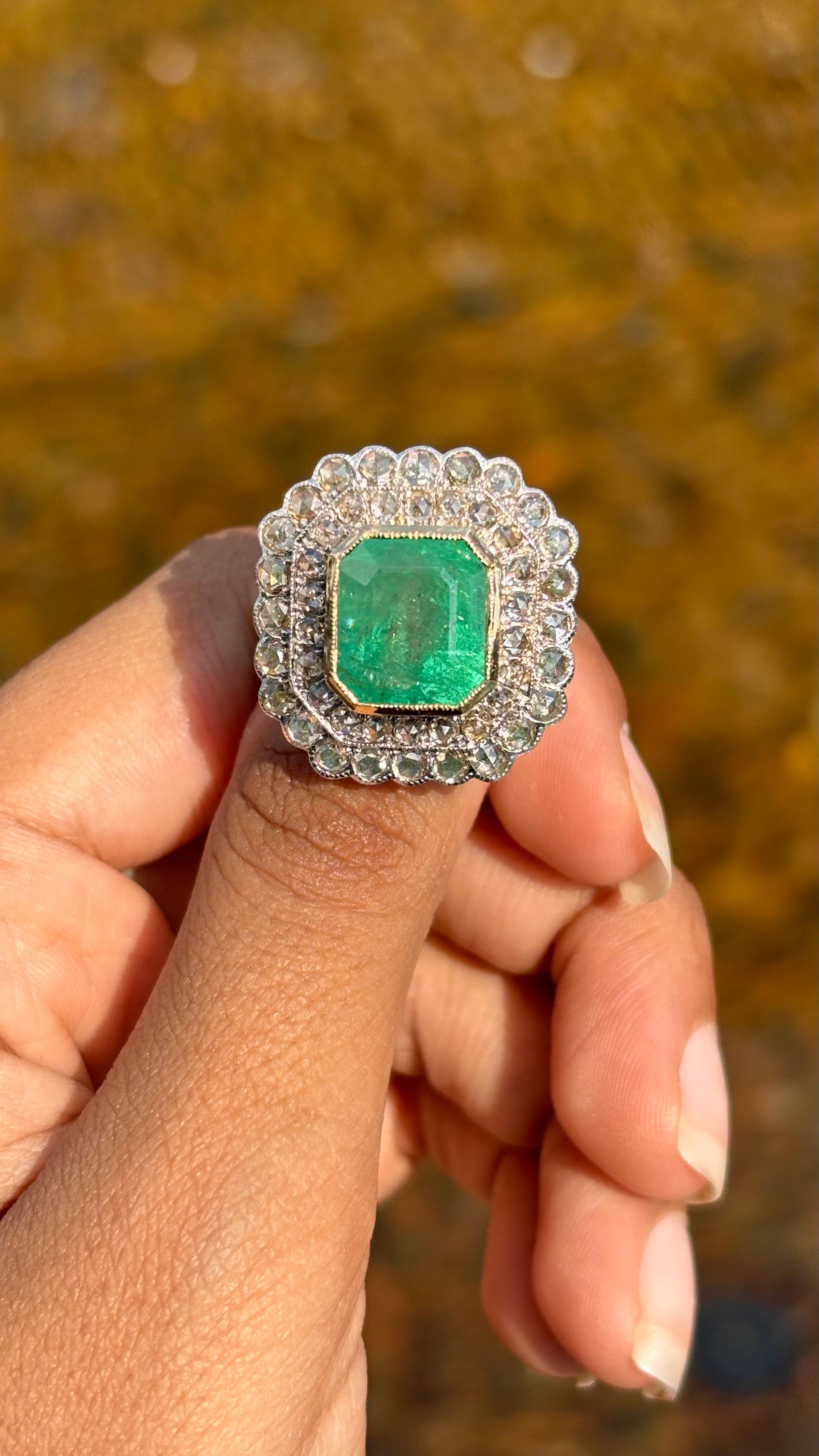 Certified 8.30 Carat Art Deco Style Emerald Ring with Rose Cut Diamonds  For Sale 5
