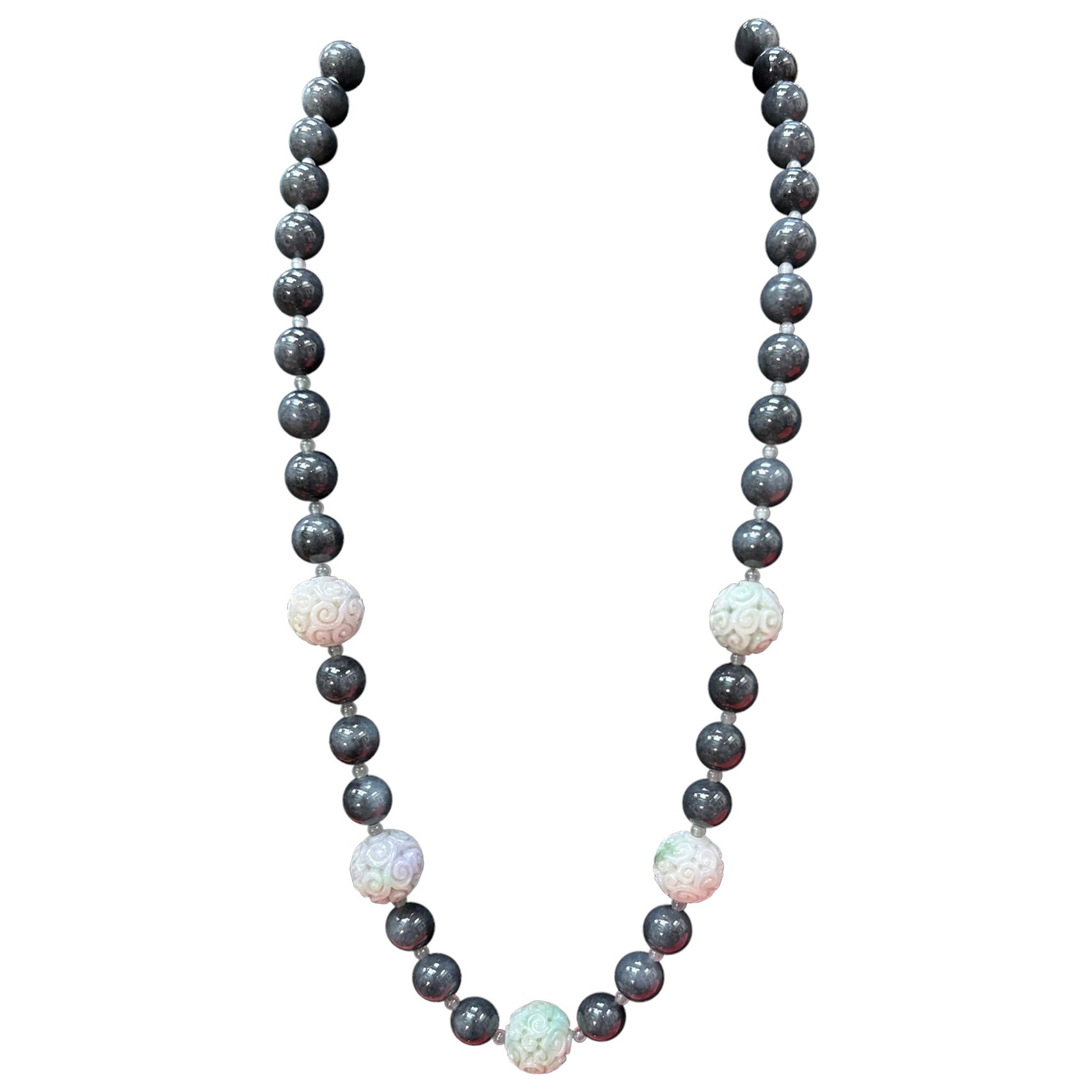 Collar de Cuentas de Jade Certificado 850cts, Lavanda, Verde, Negro y Gris, Jade de la Suerte en Nuevo estado para la venta en Hong Kong, HK