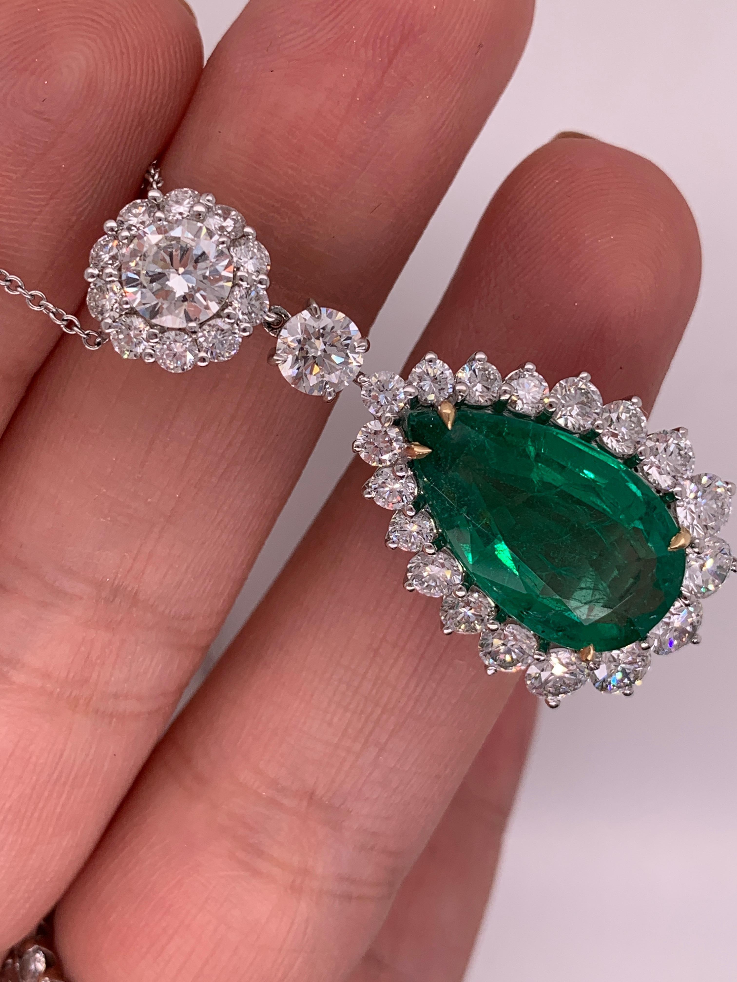 Pear Cut Certified 8.58 Carat Green Emerald Pendant