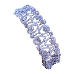 Diamantes naturales certificados de 8,70 quilates  Pulsera de oro de 18 quilates