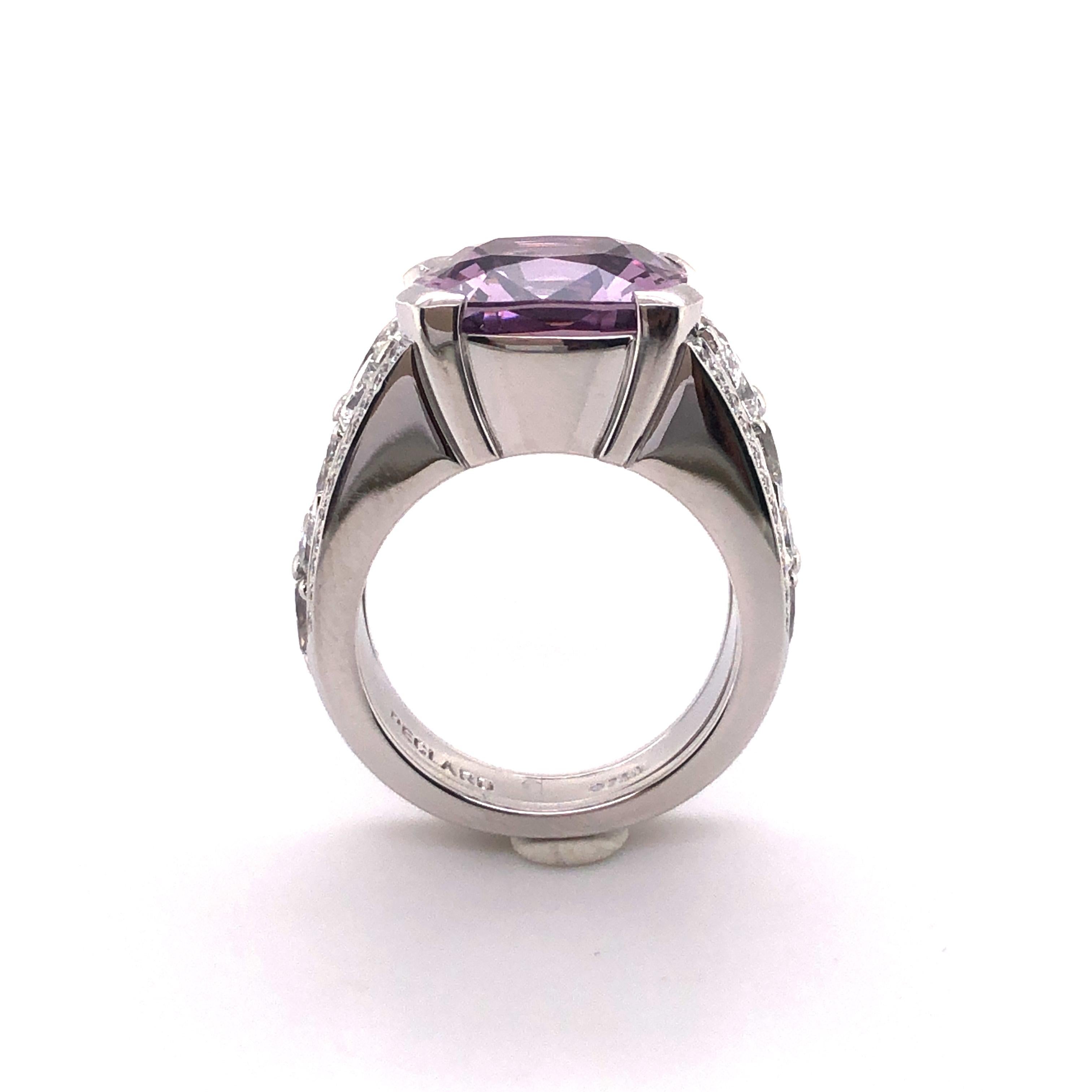 Certified 8.90 Ct Violet Burmese Spinel and Diamond Ring in 18 Karat White Gold For Sale 3