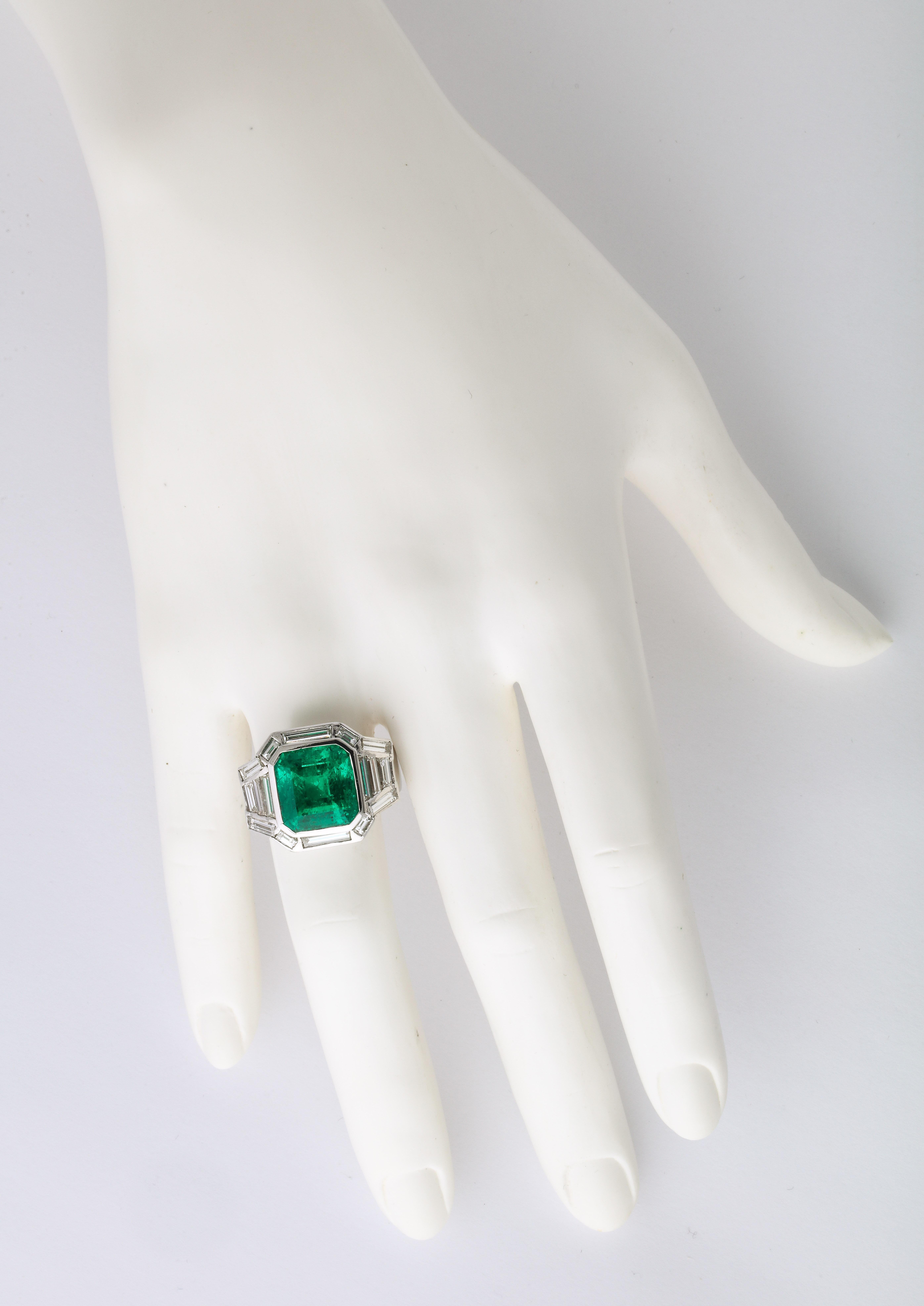 Emerald Cut Certified 9 Carat Colombian Emerald and Diamond Italian Ring