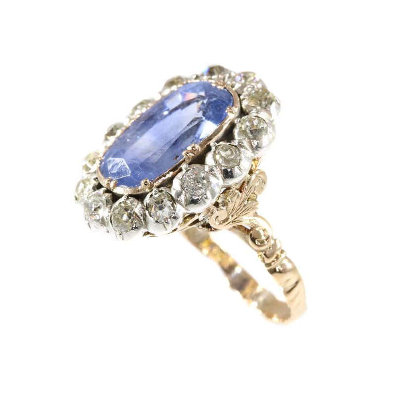 Late Victorian Certified 9.35 carat Sapphire and Diamond Antique 18 Karat Gold Engagement Ring