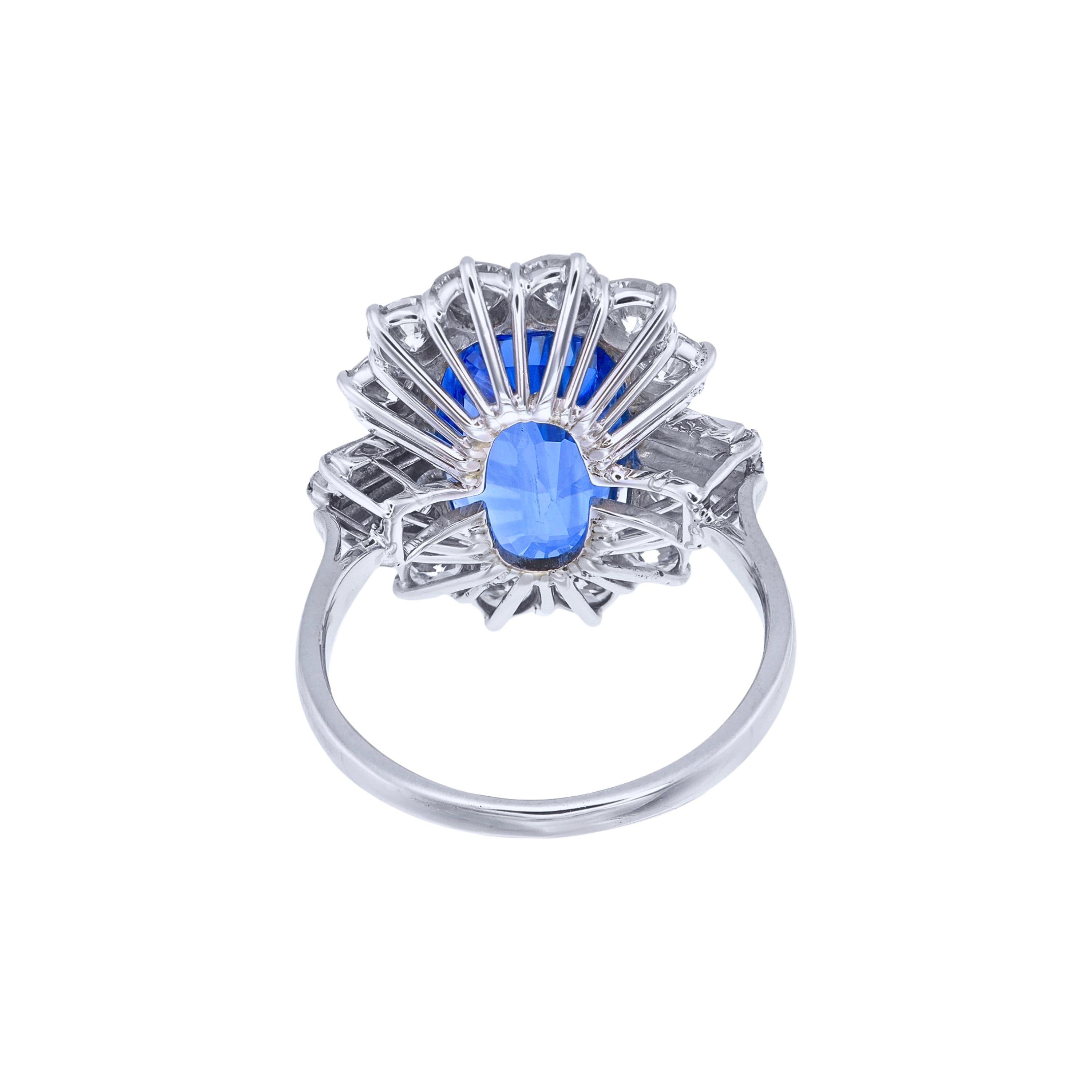 Cushion Cut Certified 9.43 Carat Unheated Vivid Blue Sapphire & Diamond Cocktail Ring For Sale
