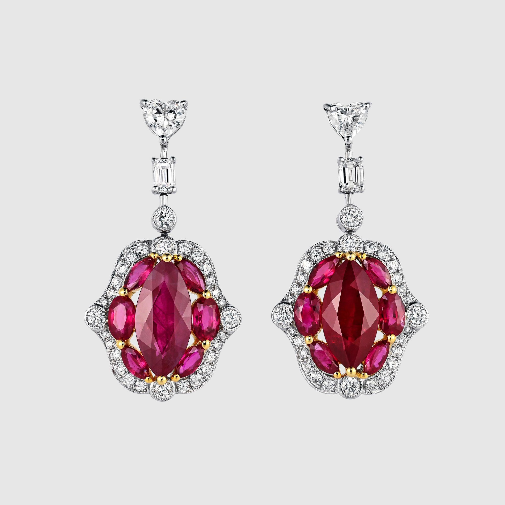 Boucles d'oreilles pendantes chandelier certifiées 9.47 carats rubis birman et diamant à grains multiples en vente 4