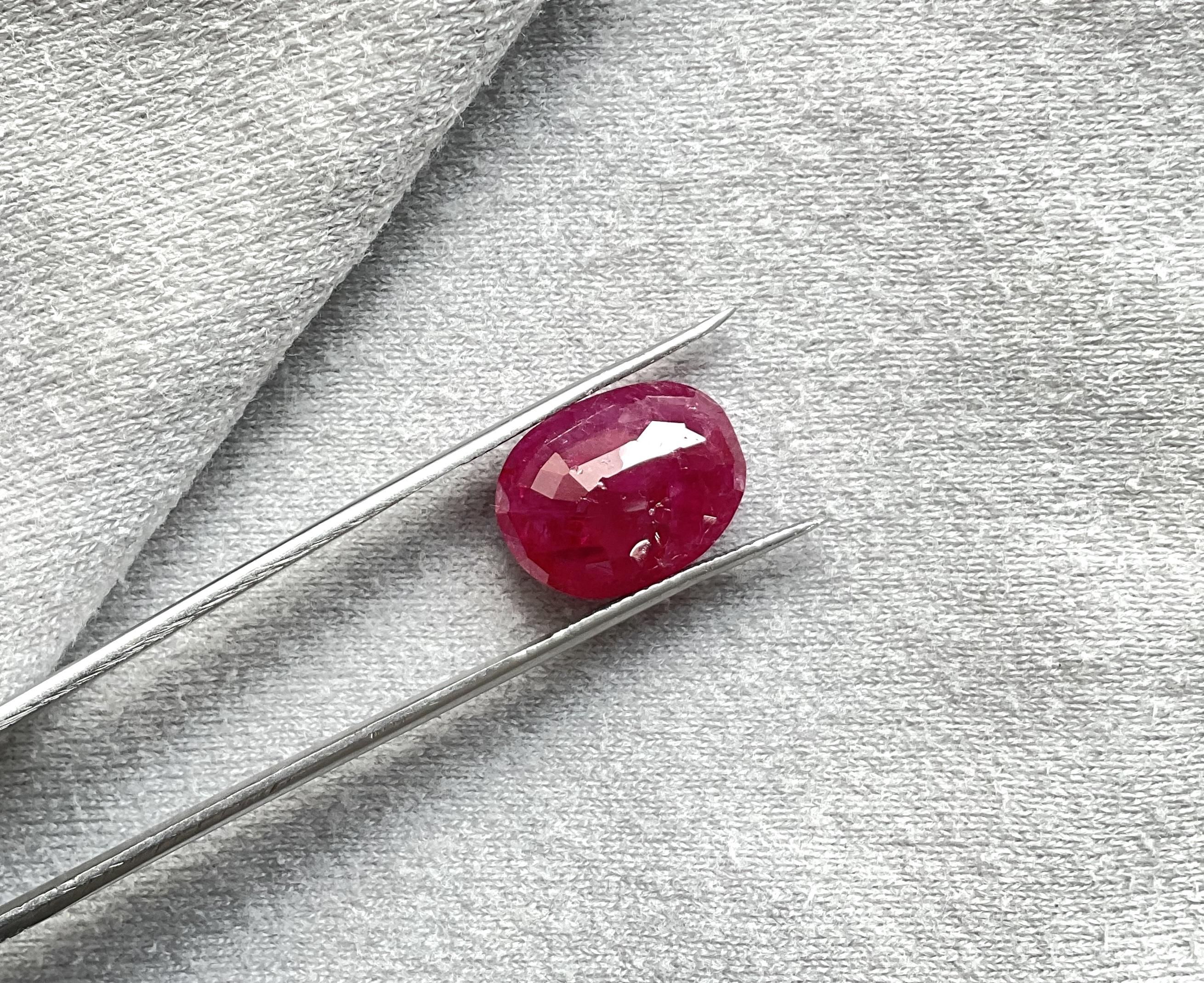Oval Cut Certified 9.51 Carats No Heat Burmese Ruby Oval Faceted Cutstone Natural Gem For Sale