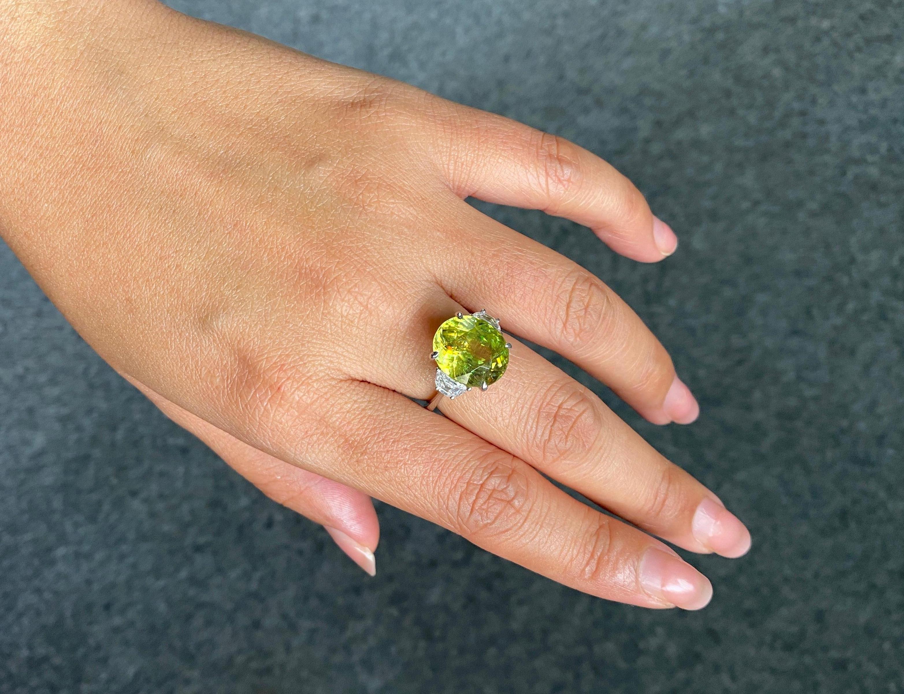 Bague de fiançailles cocktail à trois pierres en sphène et diamant de 9,59 carats certifié en vente 8