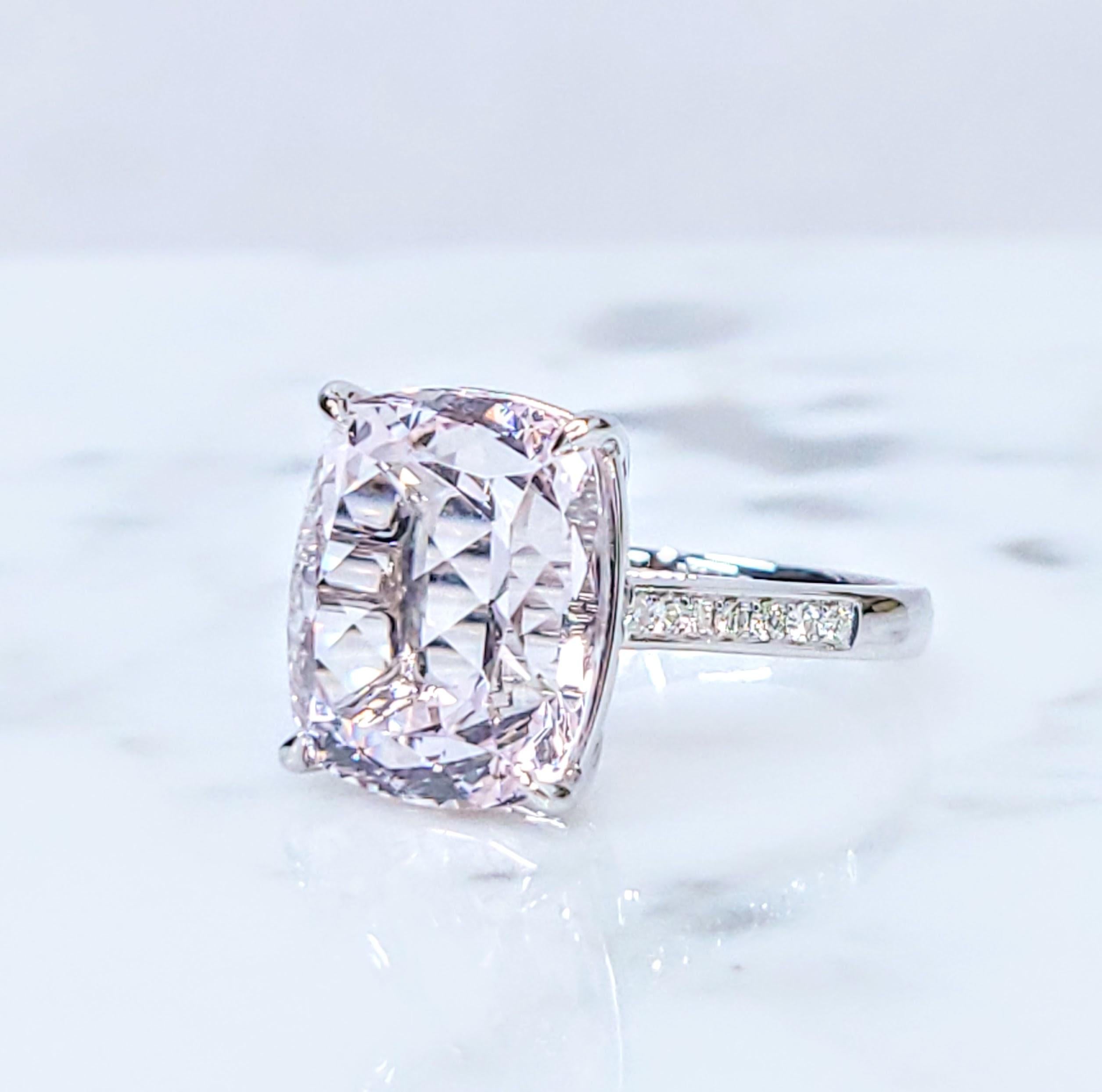 Certified 9.70 Carat Morganite & Diamond Ring in 18K White Gold For Sale 3