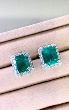 Modern 18k Gold Emerald and Diamond Stud Earrings, 9.90 Carats