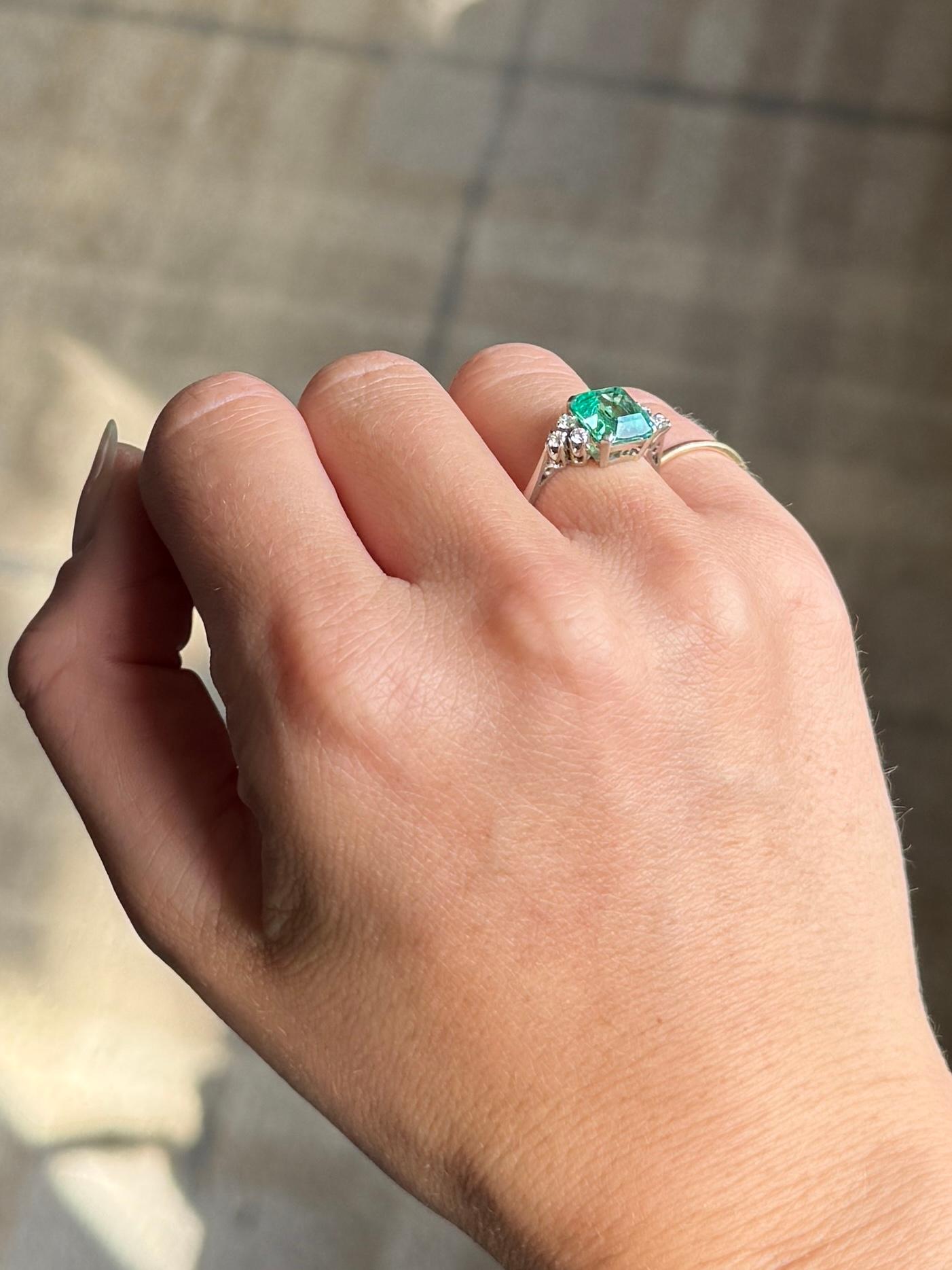 Square Cut Certified Antique Emerald and Diamond 18 Carat White Gold Solitaire Ring For Sale