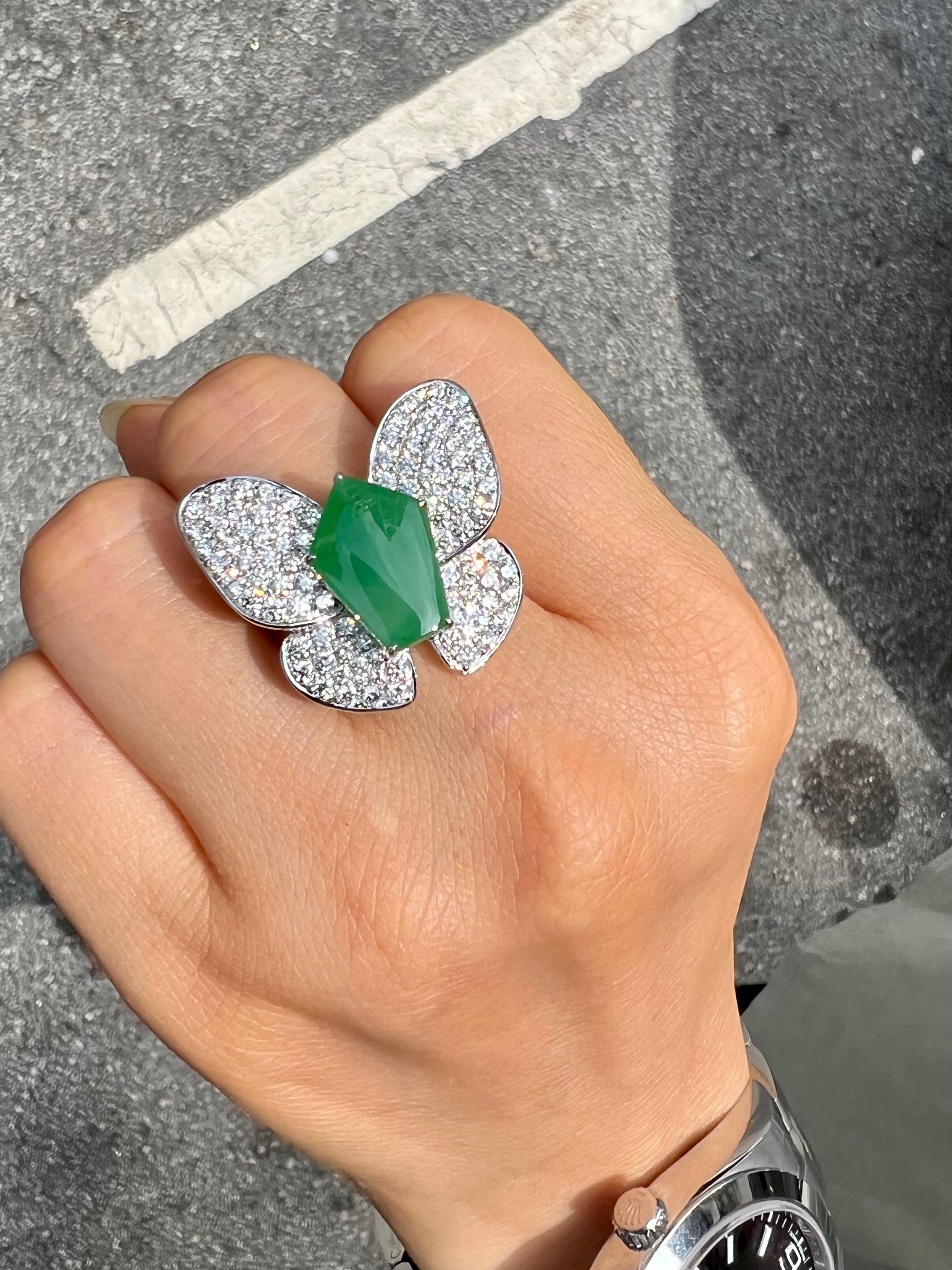 Certified Apple Green Jade & Diamond Butterfly Ring, Huge Statement Ring For Sale 1