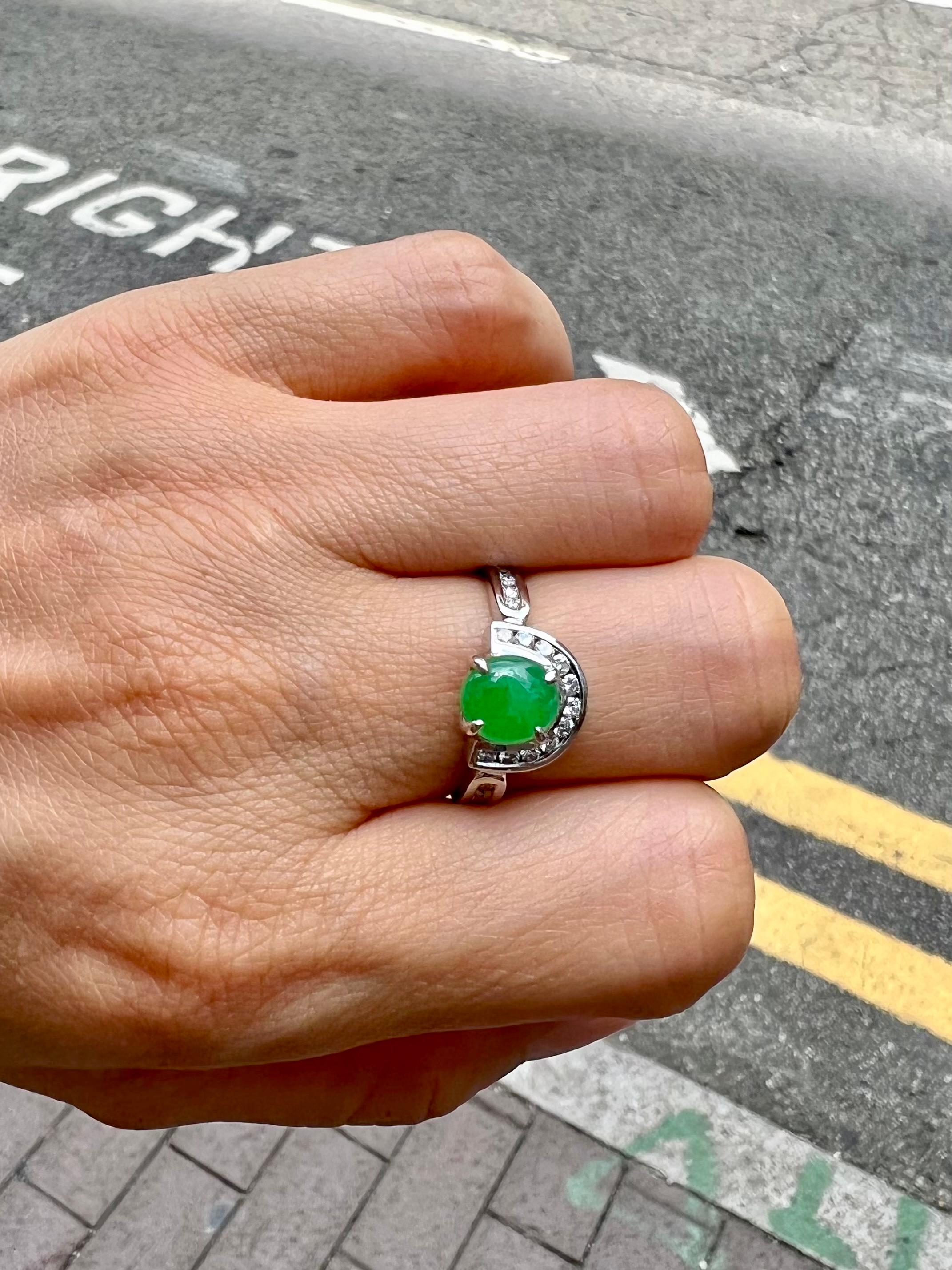Certified Apple Green Jade & Diamond Horseshoe Cocktail Ring, Double Luckiness For Sale 10