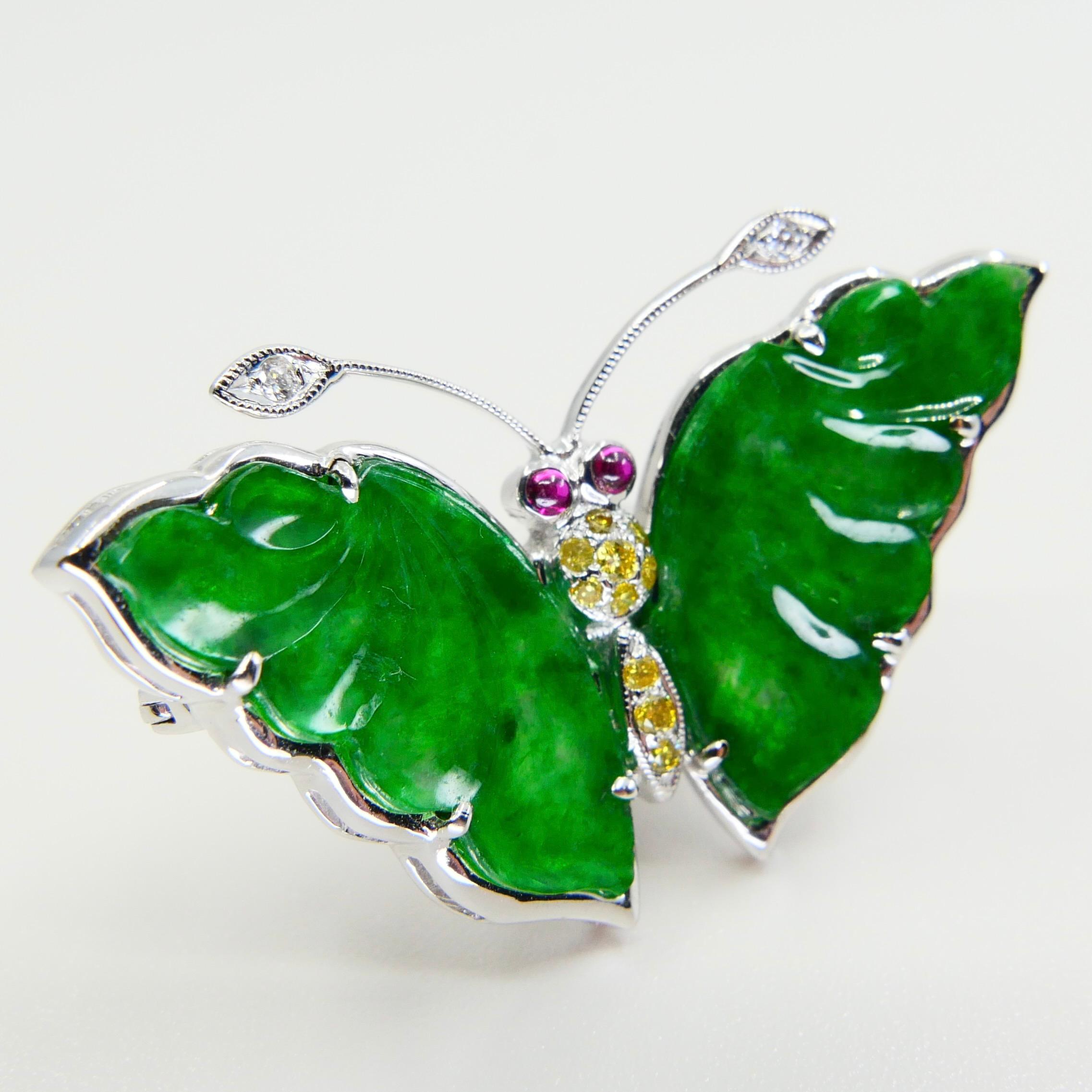 Certified Apple Green Jade, Fancy Color Diamond Butterfly Pendant / Brooch For Sale 2