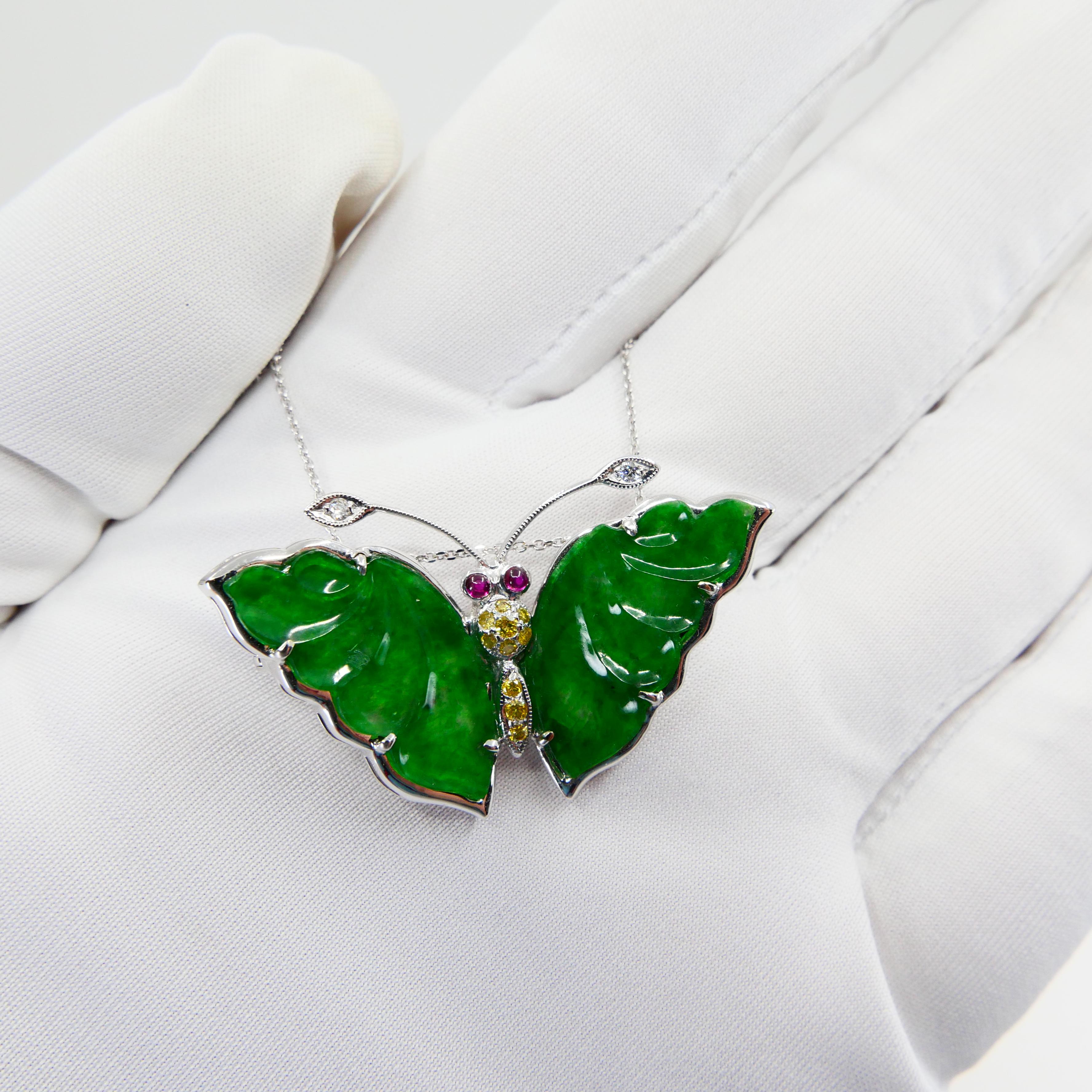 Women's Certified Apple Green Jade, Fancy Color Diamond Butterfly Pendant / Brooch For Sale