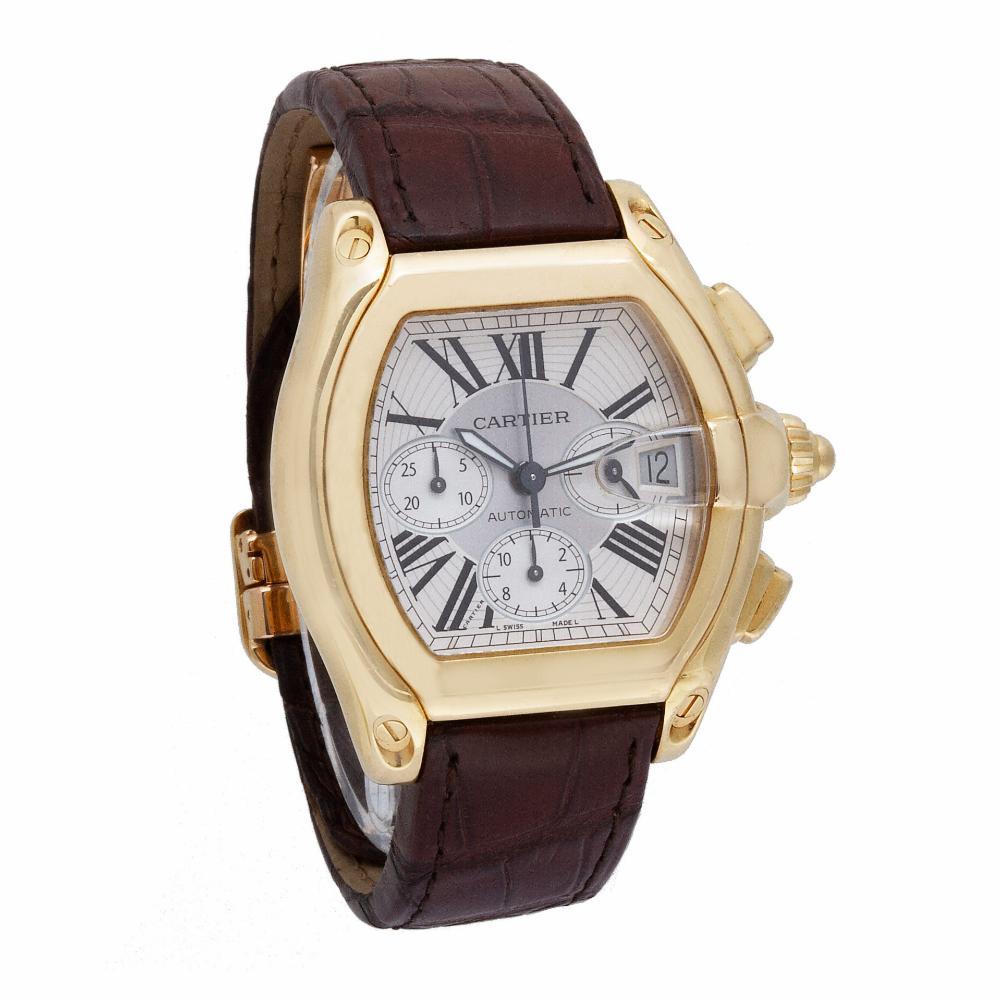 Certified Authentic Cartier Roadster 16800, Silver Dial In Excellent Condition For Sale In Miami, FL