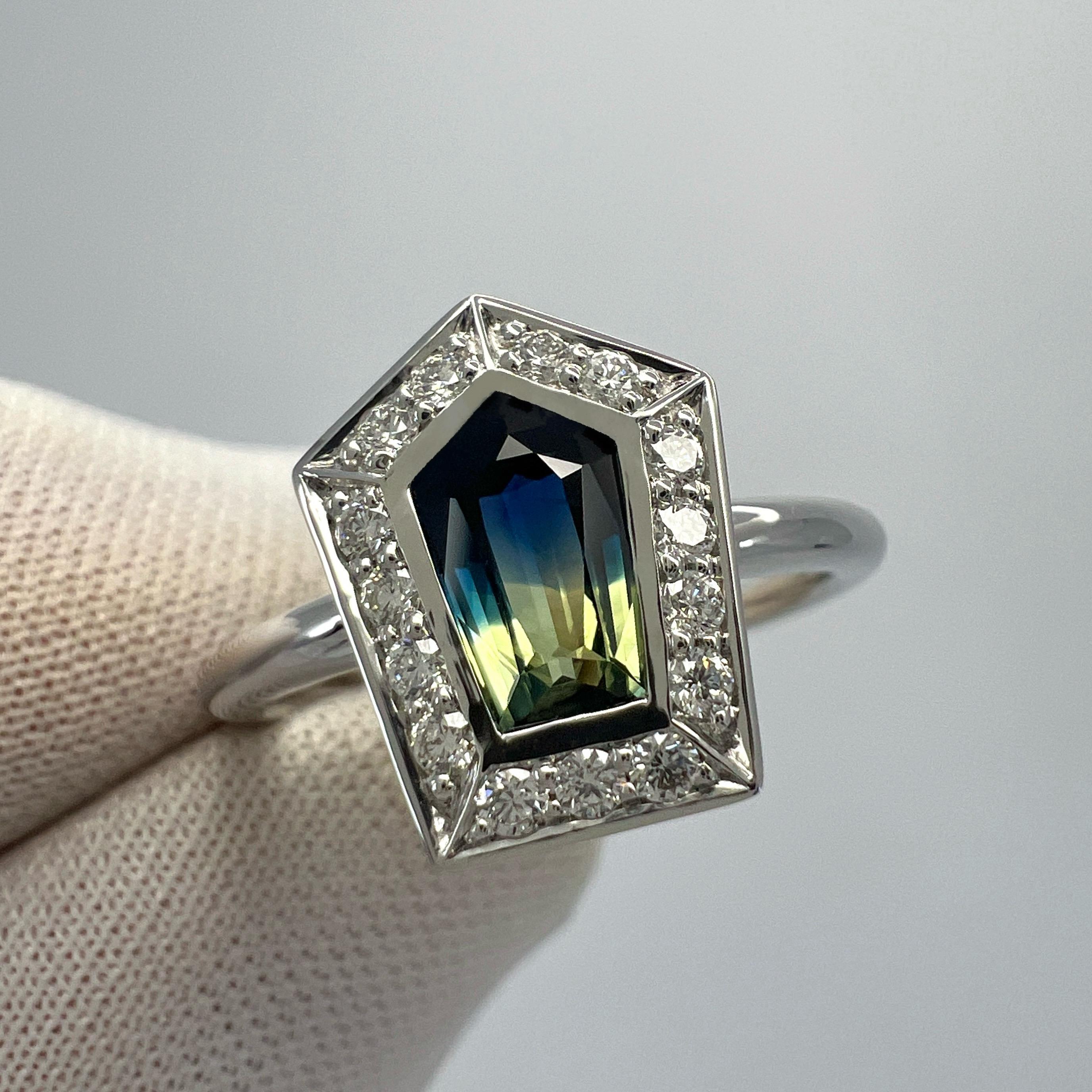 Certified Bi Colour Blue & Yellow Fancy Sapphire And Diamond 18k White Gold Ring In New Condition For Sale In Birmingham, GB