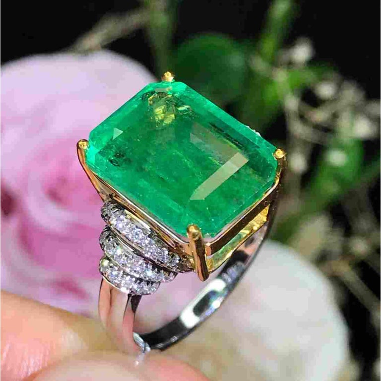 Customizable Certified 8 Carat Natural Emerald Engagement Ring, Antique