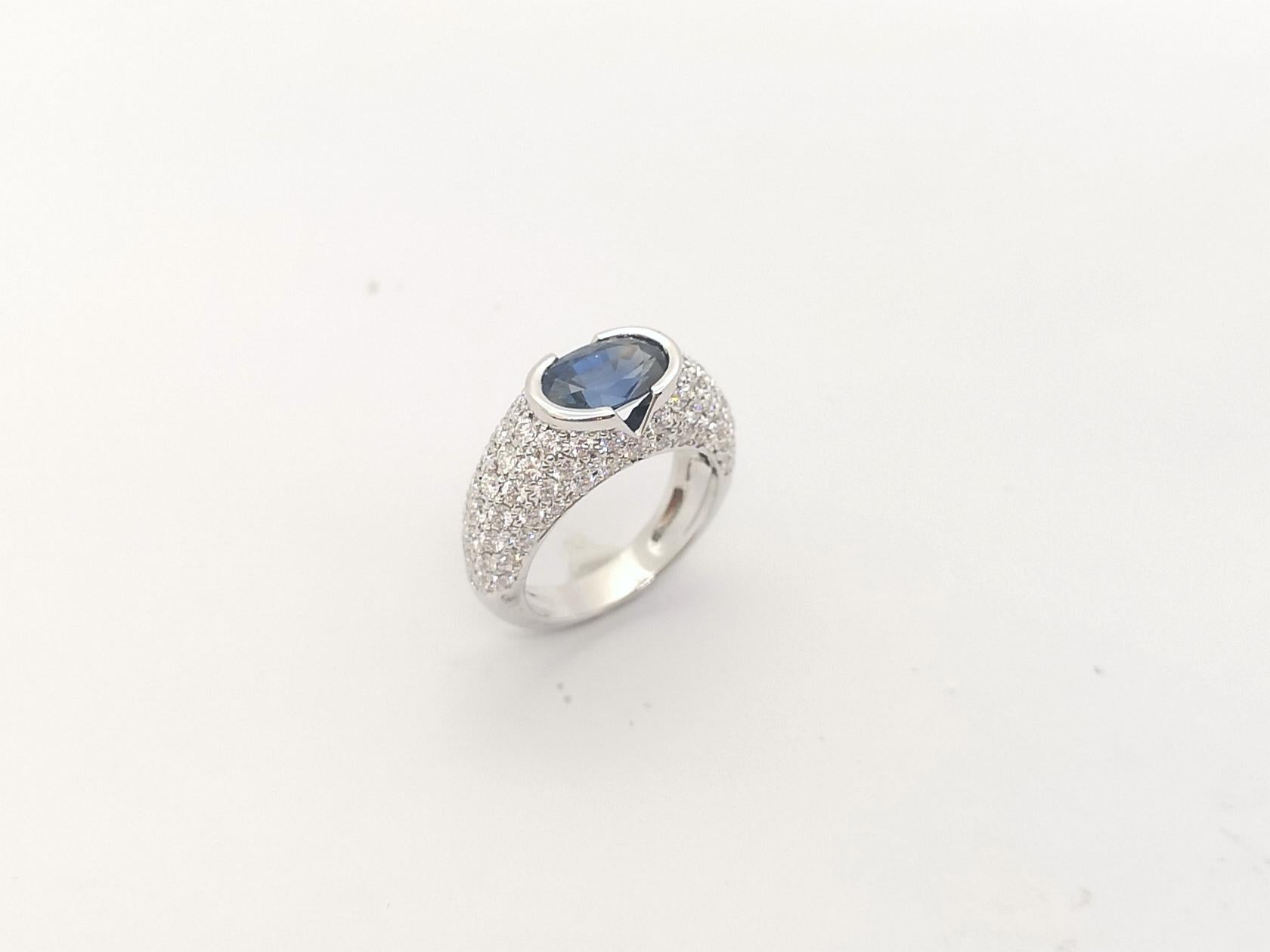 Certified Blue Sapphire with Diamond Ring Set in 18k White Gold Settings For Sale 9