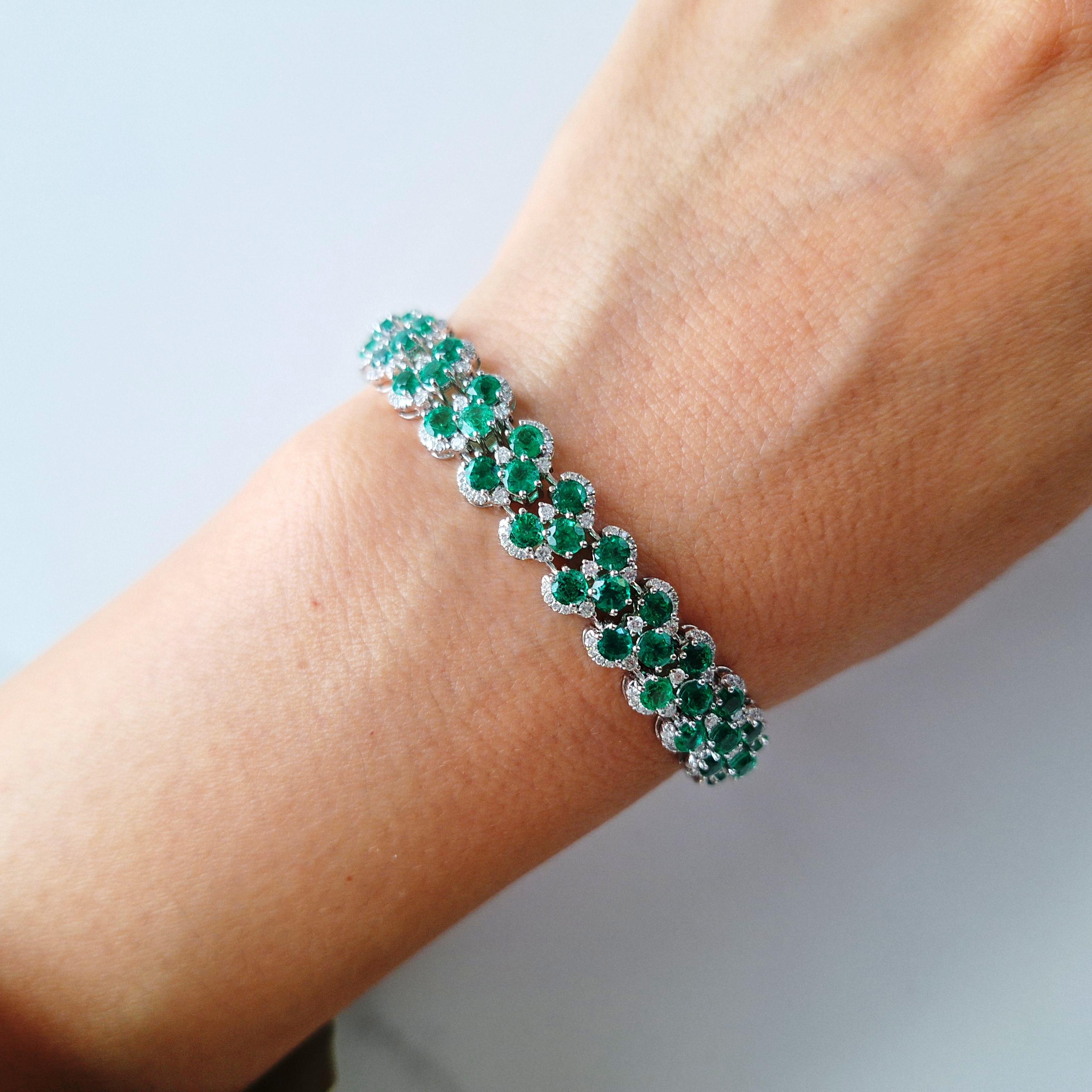 Taille ronde Bracelet certifié avec émeraude de Colombie et diamants blancs naturels en or 18K en vente