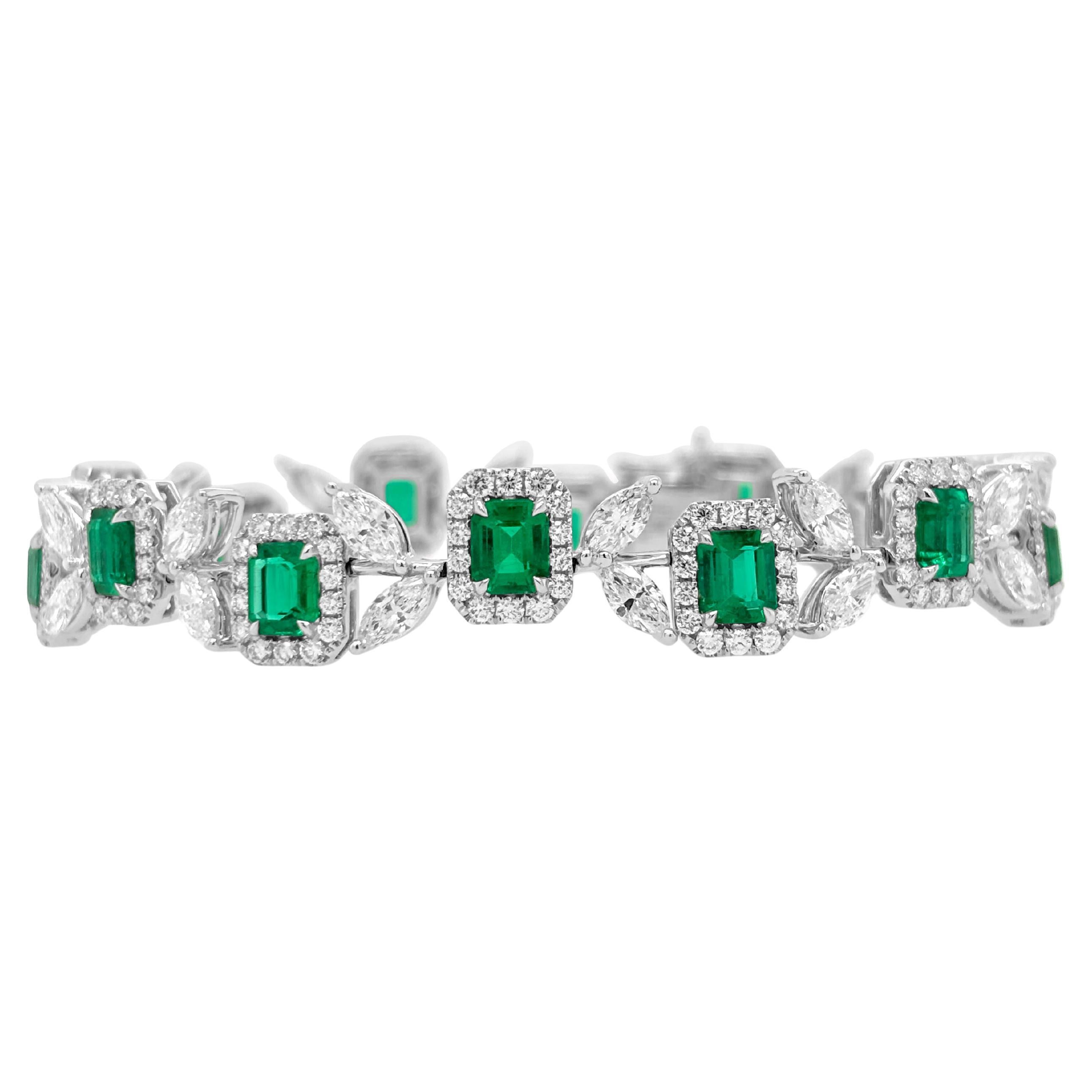 Certified Bracelet with Colombian Emerald and Natural White Diamonds in 18K Gold