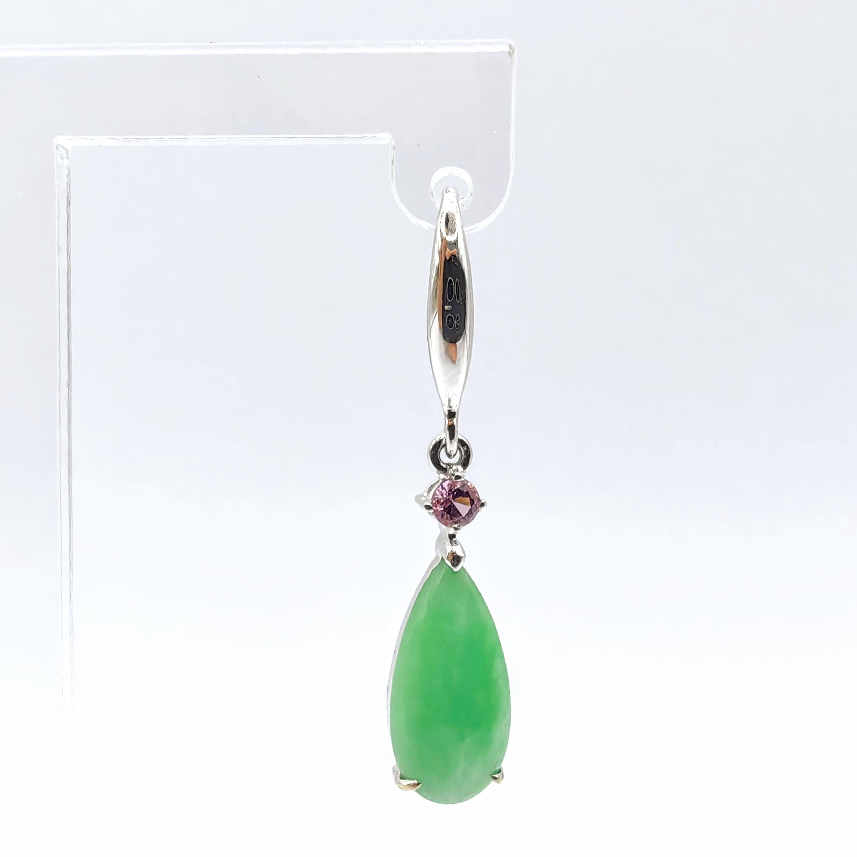 Boucles d'oreilles en or blanc 18 carats, jadéite de Birmanie certifiée et tourmaline rose en vente 1