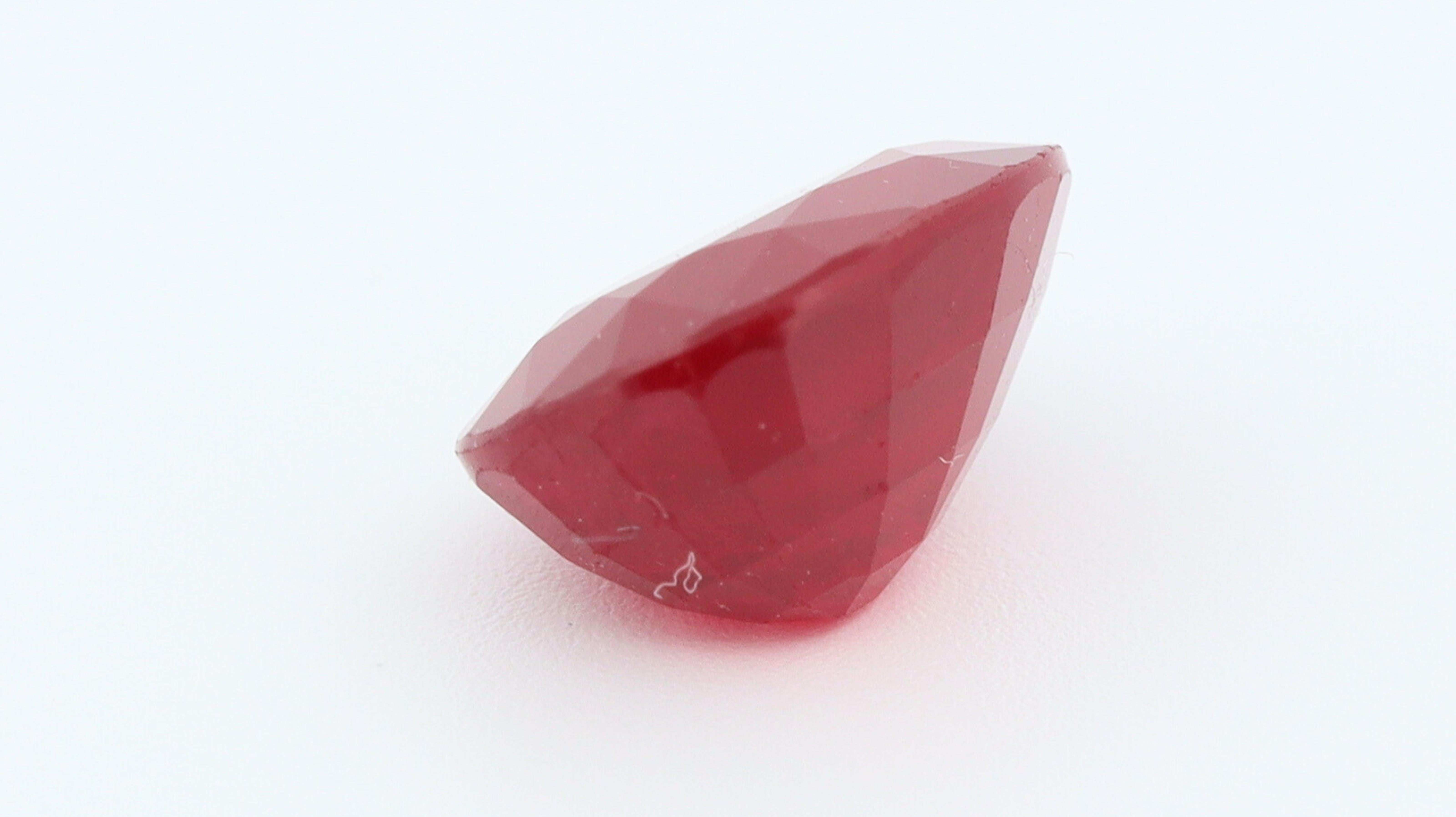 Certified Burmese Ruby - 1.64ct In New Condition For Sale In Antwerpen, BE