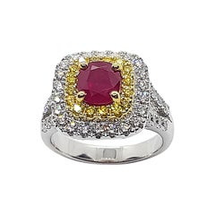 Anello con rubino birmano certificato, diamante e diamante giallo in oro bianco 18 carati