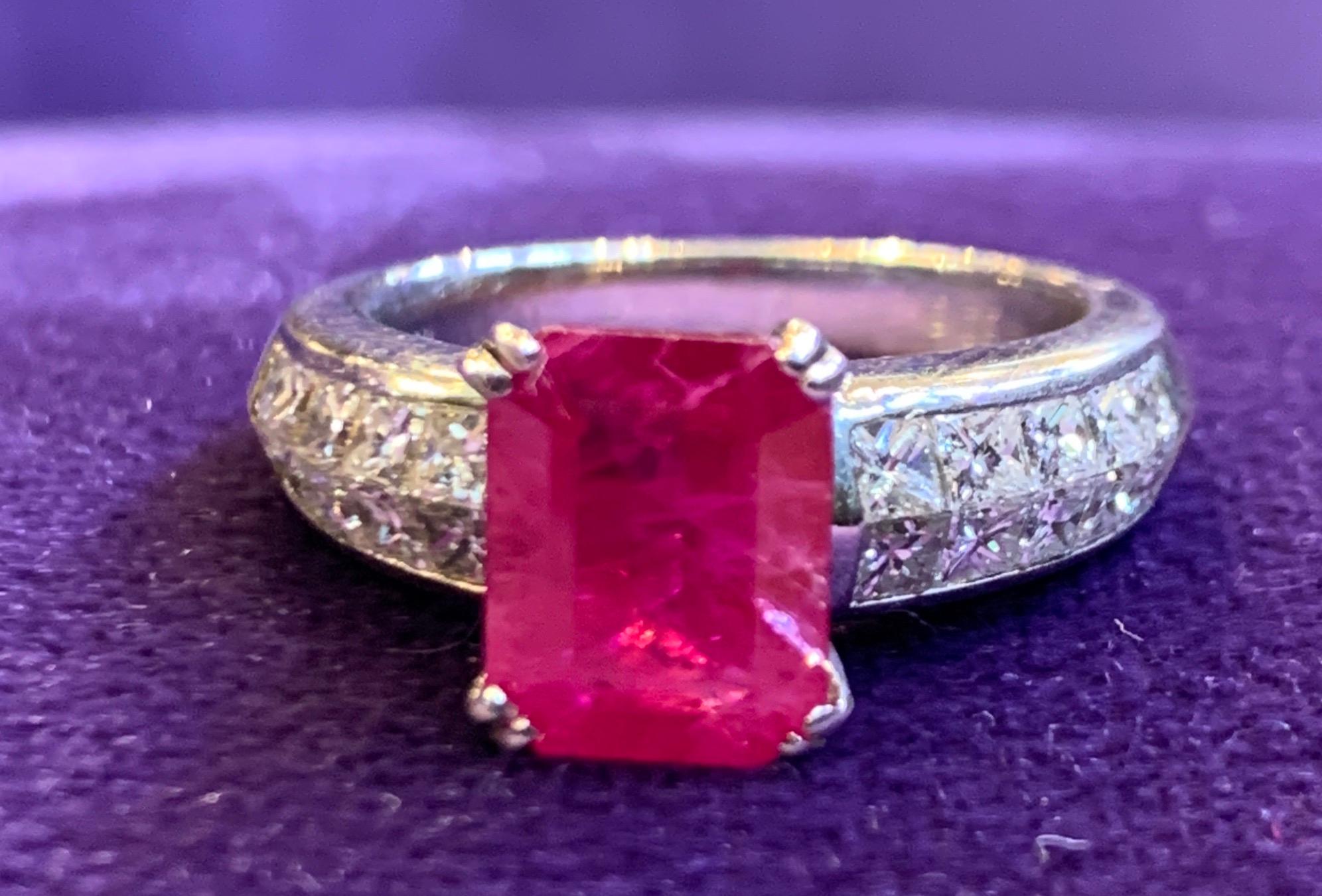 Certified Burmese Ruby & Diamond Solitaire Ring  For Sale 2