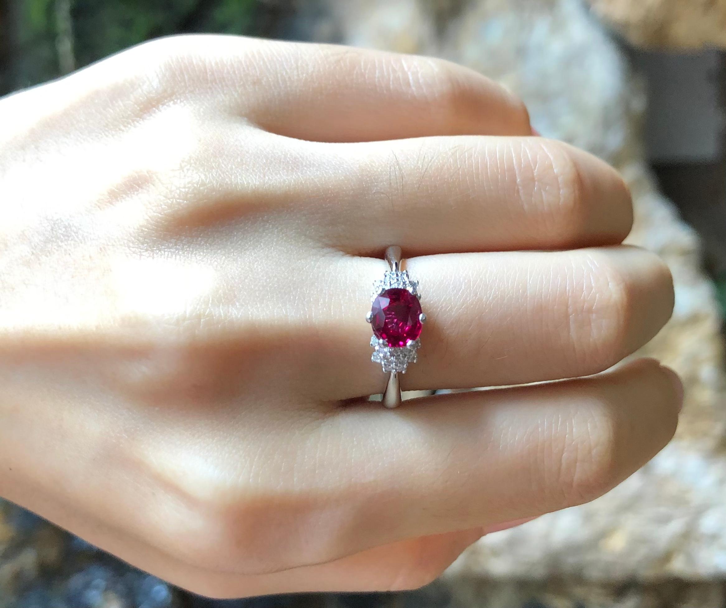 Oval Cut Certified Burmese Ruby with Diamond Ring Set in 18 Karat White Gold For Sale