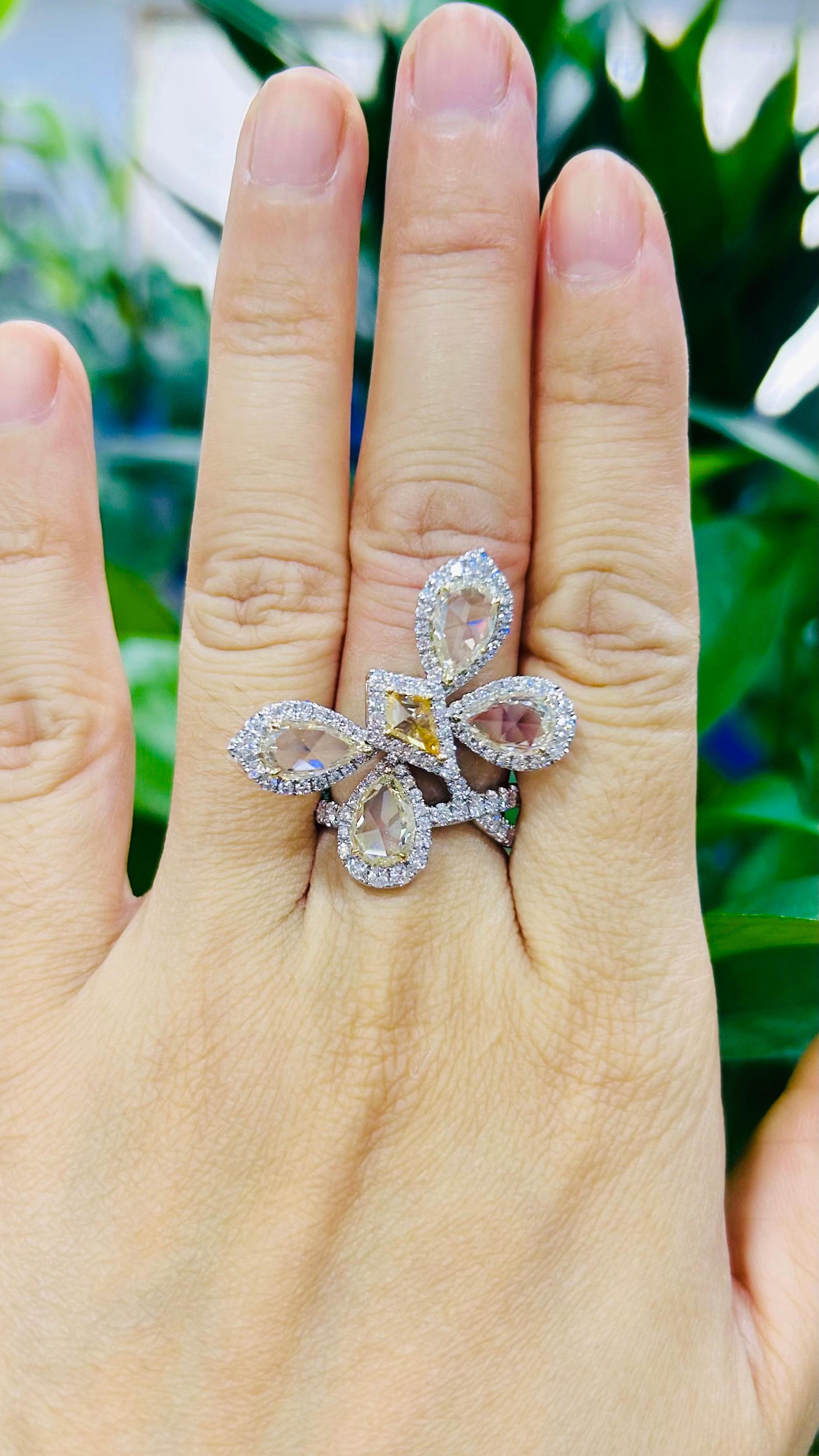 Zertifizierter Schmetterlingsring mit natürlichen Diamanten im Rosenschliff in 18 Karat Gold (Zeitgenössisch) im Angebot