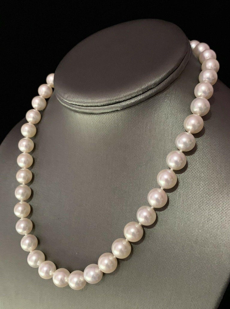 18k Gold Pearl Necklace By Mikimoto 10-9.5 mm 17