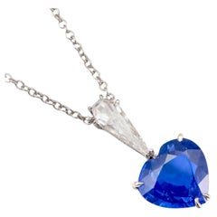 Collar de zafiro corazón y diamantes de oro blanco de 18 quilates, certificado Claris-A, de 3,44 ct