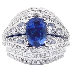 Anello con zaffiro blu di Ceylon certificato e diamante in oro bianco 18 carati
