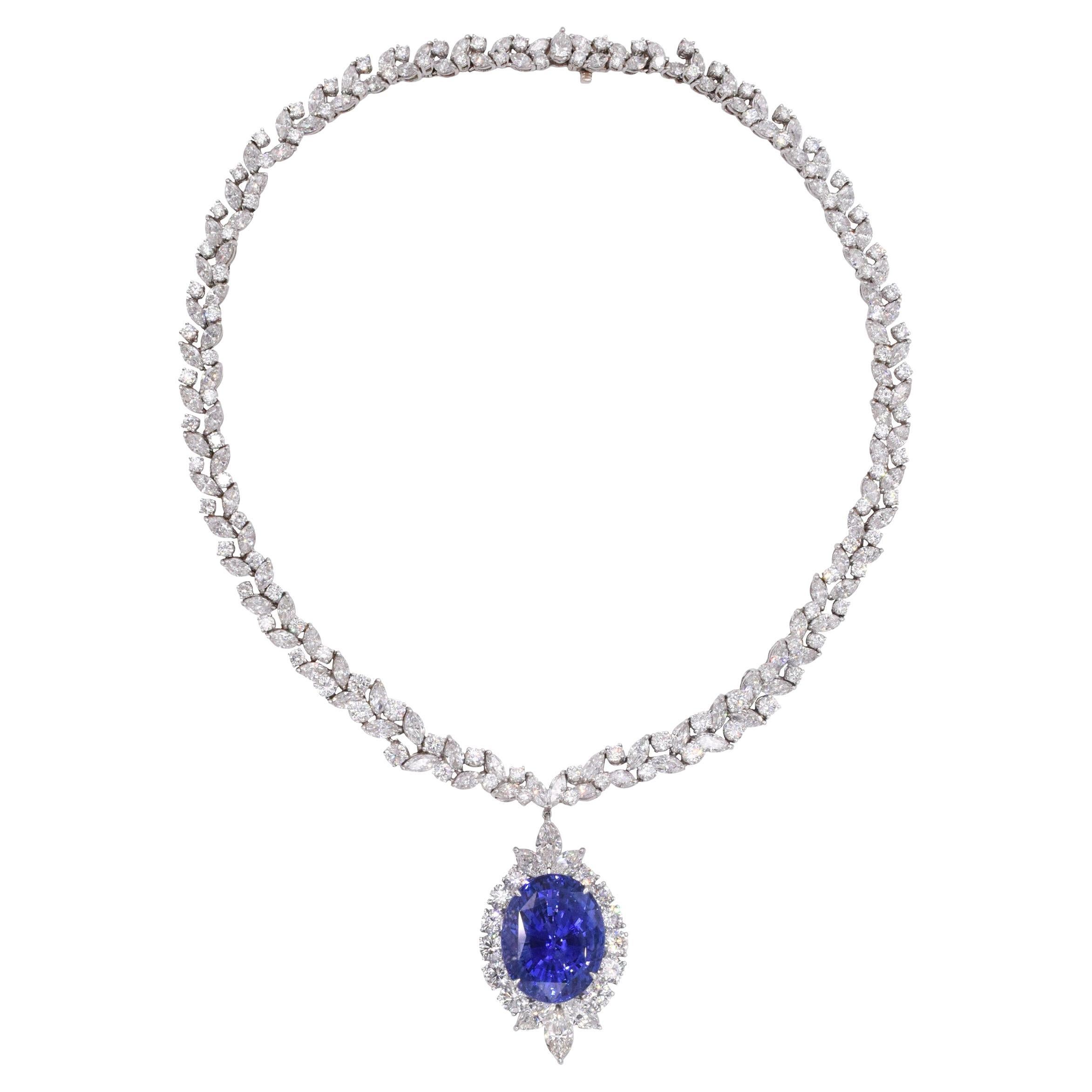 Certifié Ceylan  Collier de saphirs et de diamants .