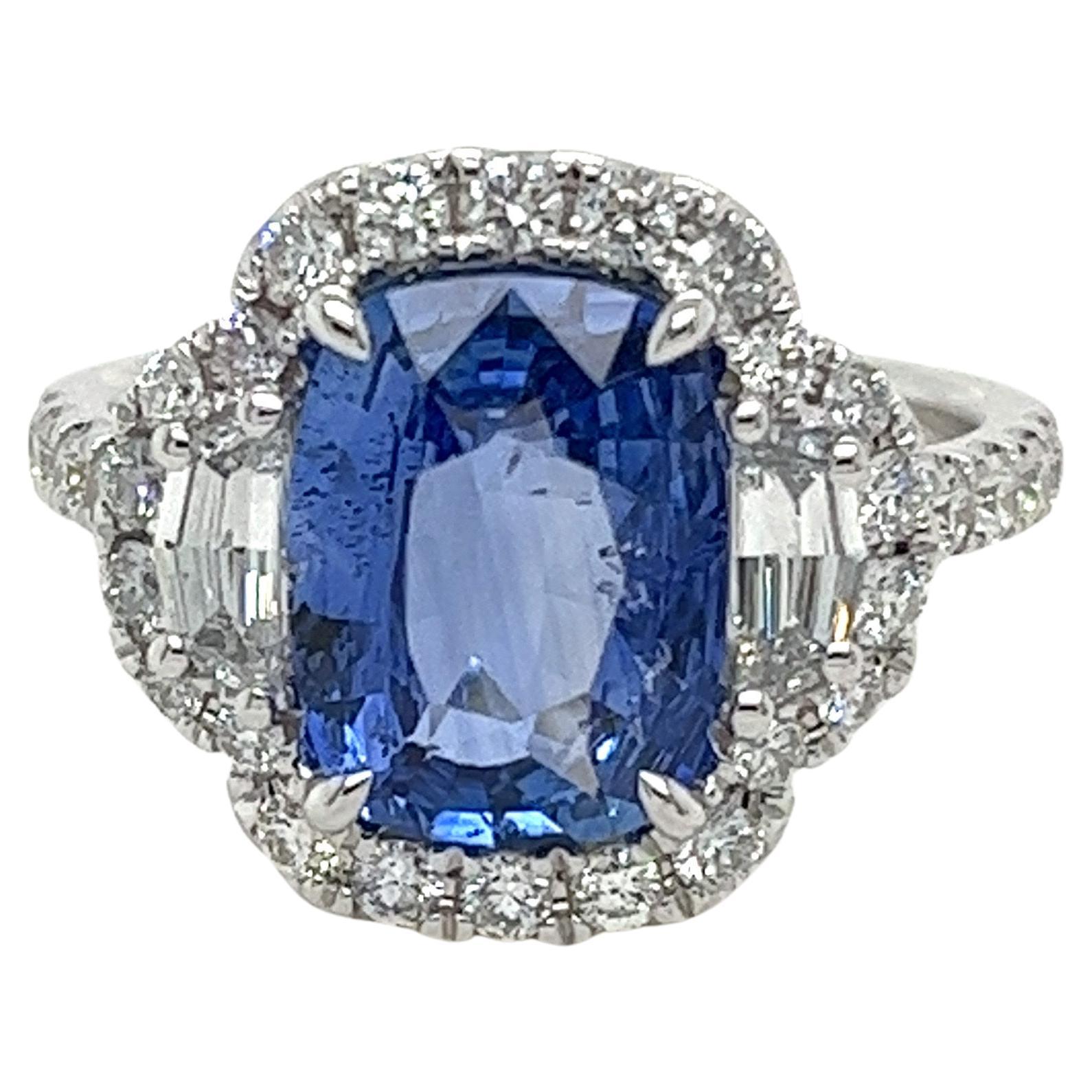 Certified Ceylon Sapphire & Diamond Ring in 18 Karat White Gold For Sale