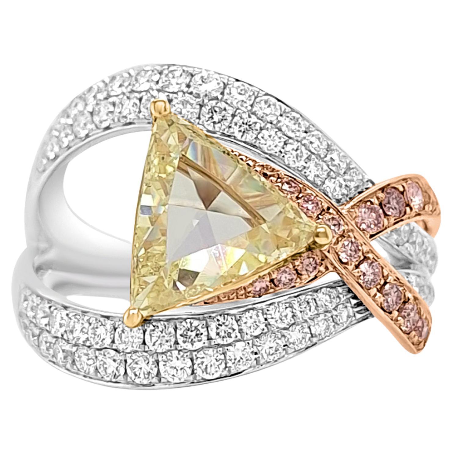 Anello da cocktail certificato con diamanti Nature Fancy Color e Rose Cut in oro 18 carati