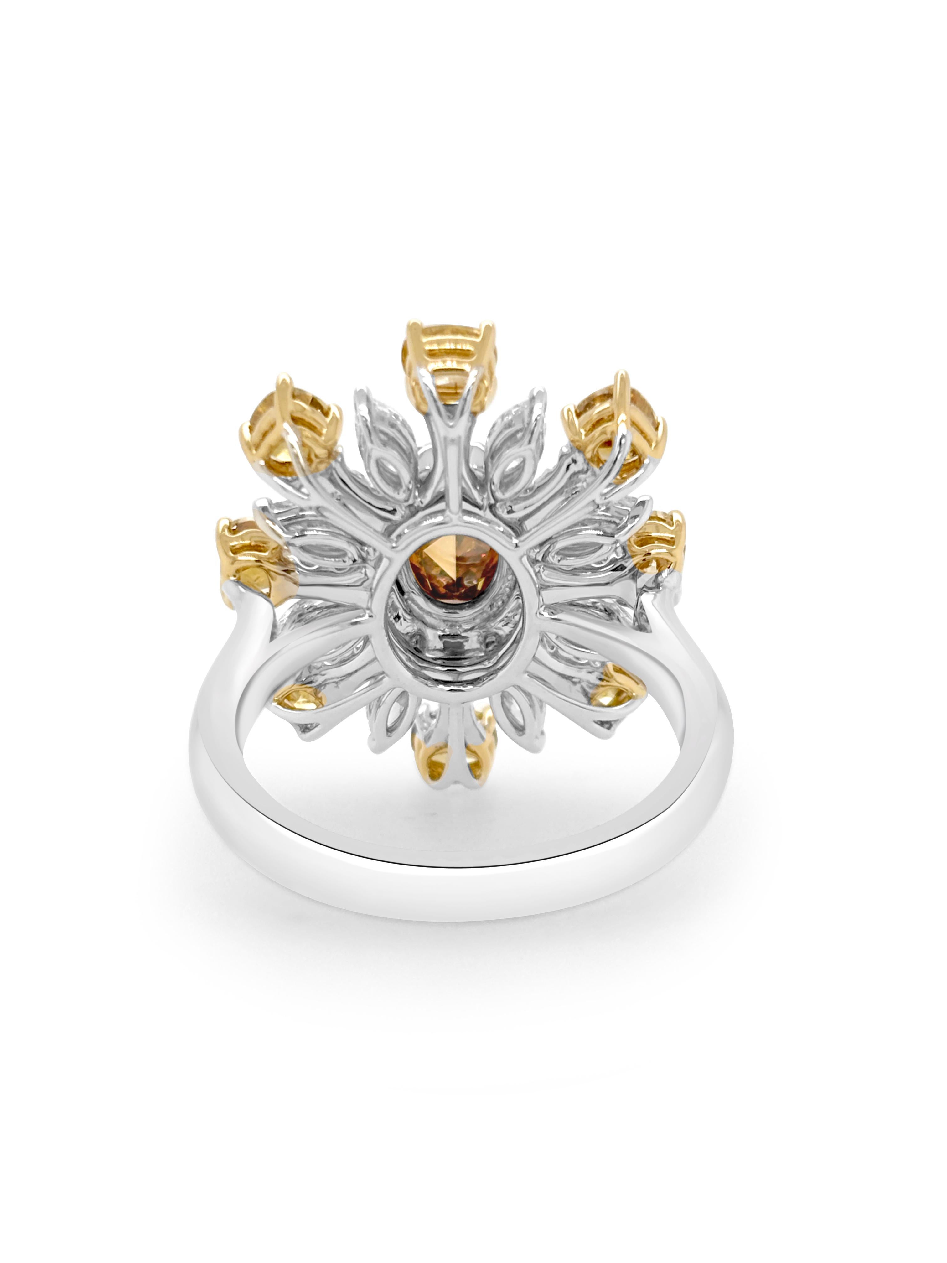 Treten Sie ein in eine Welt des raffinierten Luxus mit diesem exquisiten zertifizierten Cocktailring, der mit natürlichen Rosecut-Diamanten in Fancy-Farben geschmückt ist, die in sanftem, organischem Glanz schimmern. Jeder Diamant ist in den