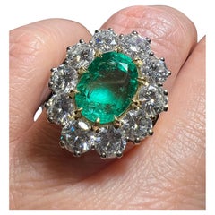 Zertifizierter kolumbianischer Smaragdring mit 4,99 Karat mit 3,92 Karat Diamanten aus 18 Karat Gold