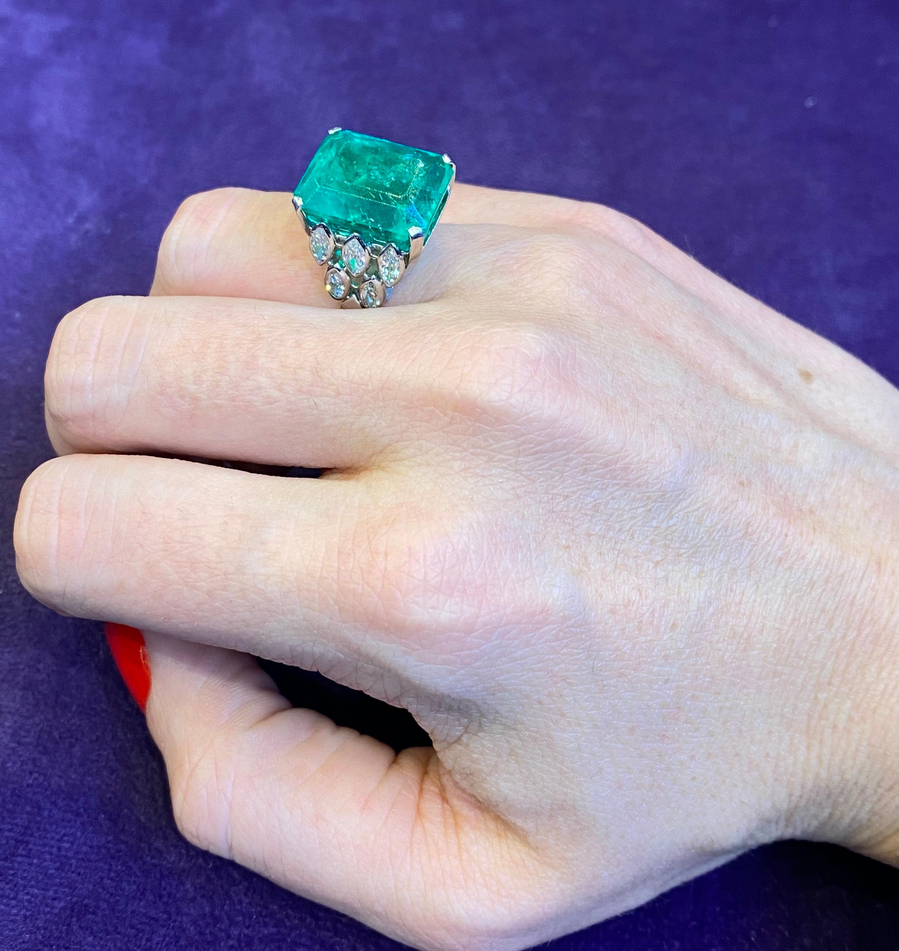 emerald ring prices