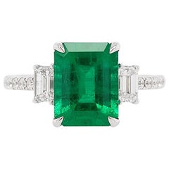 Vintage Certified Colombian Emerald White Diamond 18K Three-Stone Engagement Ring