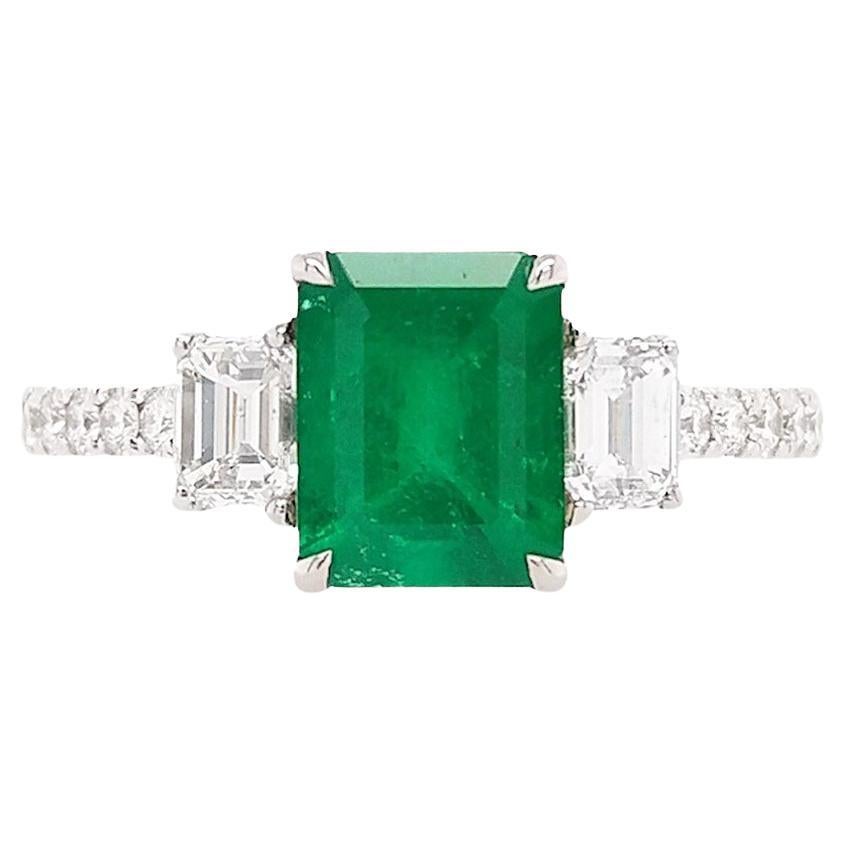 Certified Colombian Emerald White Diamond 18K Gold Bridal Ring
