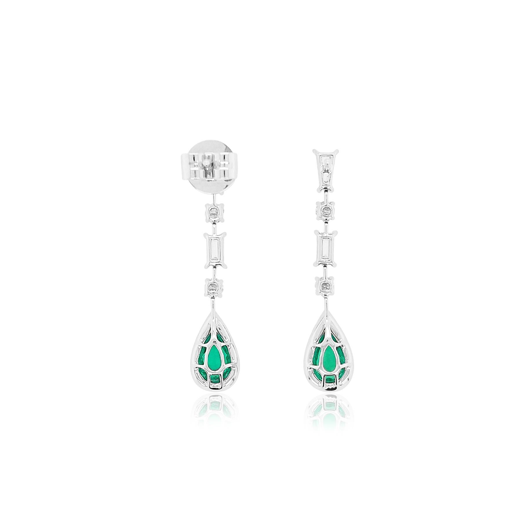 Contemporary Certified Colombian Emerald White Diamond 18K Gold Dangle Earrings