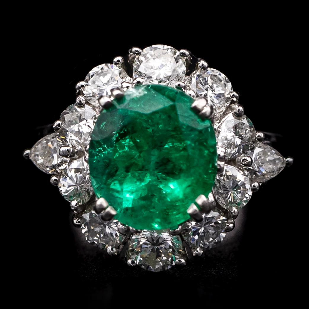 Certified Colombian Emerald Diamond Engagement Ring Platinum French 21st Century For Sale 5