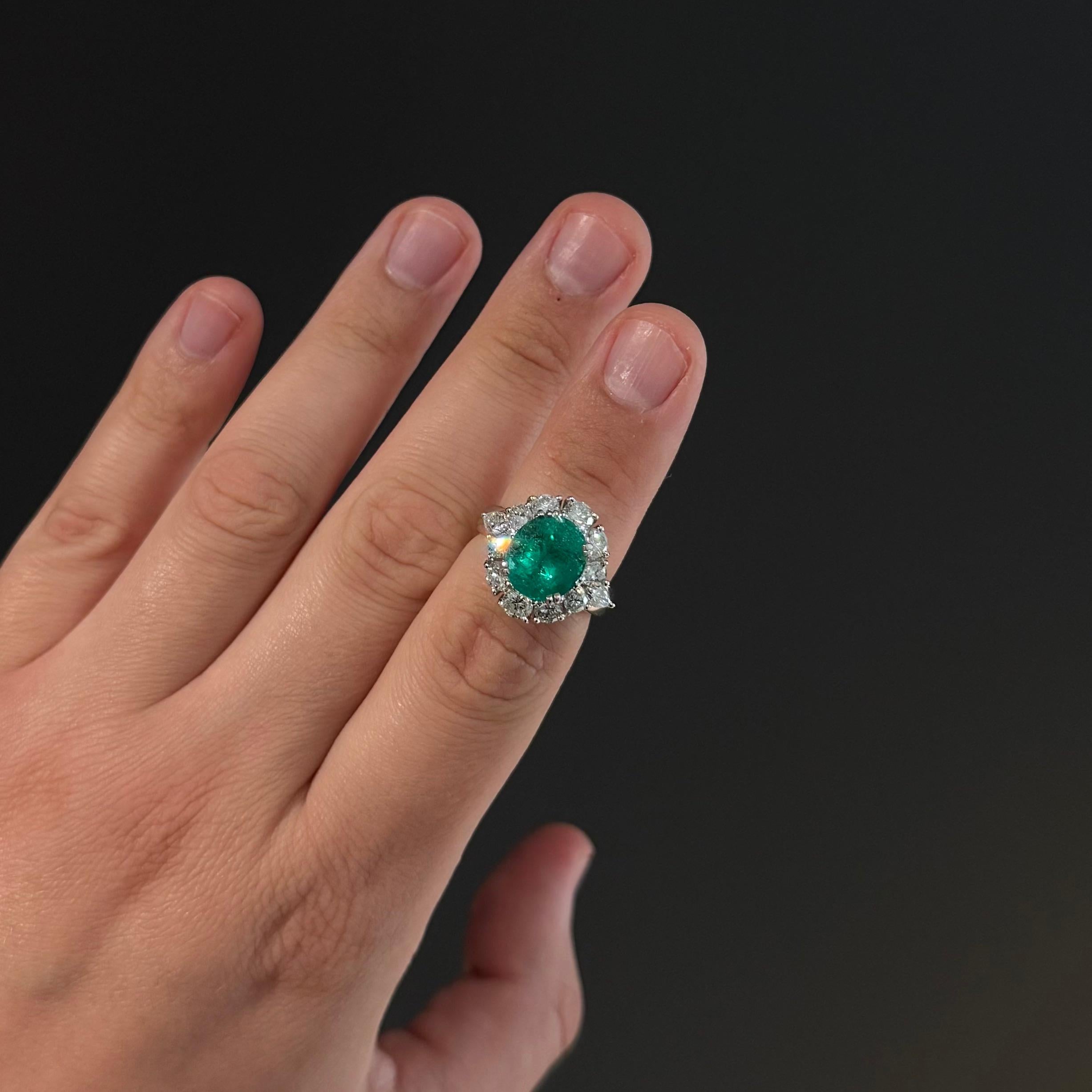 Certified Colombian Emerald Diamond Engagement Ring Platinum French 21st Century For Sale 1