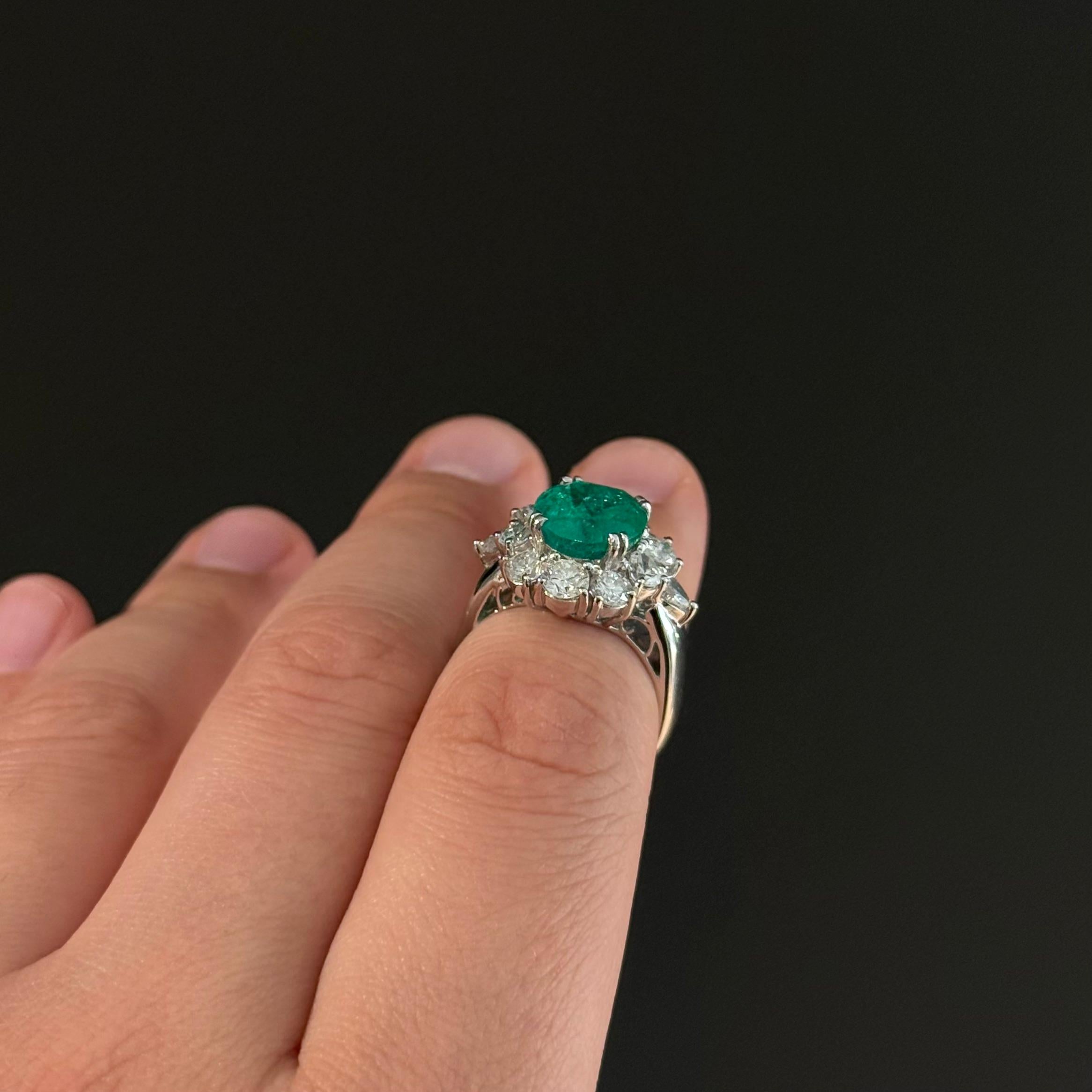 Certified Colombian Emerald Diamond Engagement Ring Platinum French 21st Century For Sale 2