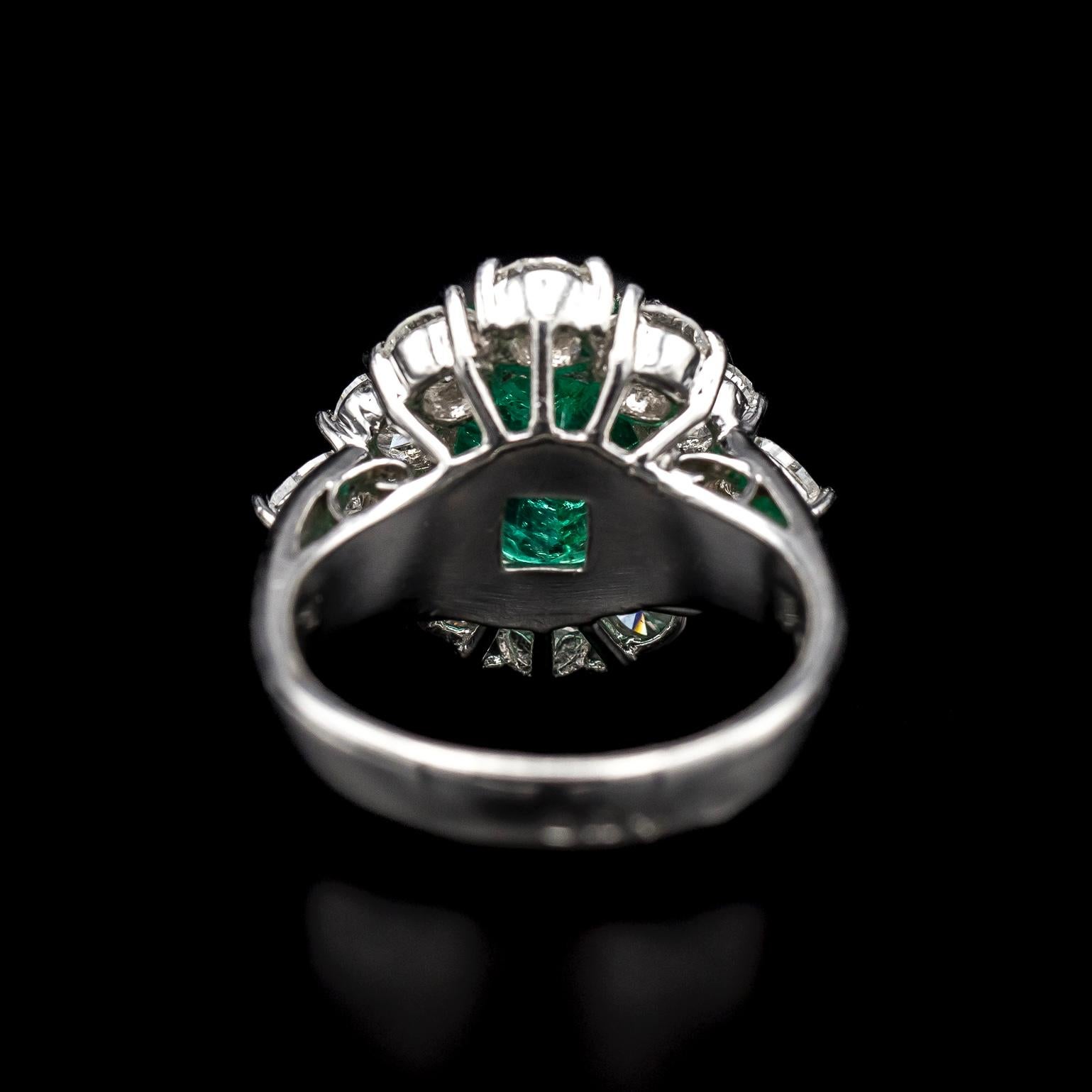 Certified Colombian Emerald Diamond Engagement Ring Platinum French 21st Century For Sale 3