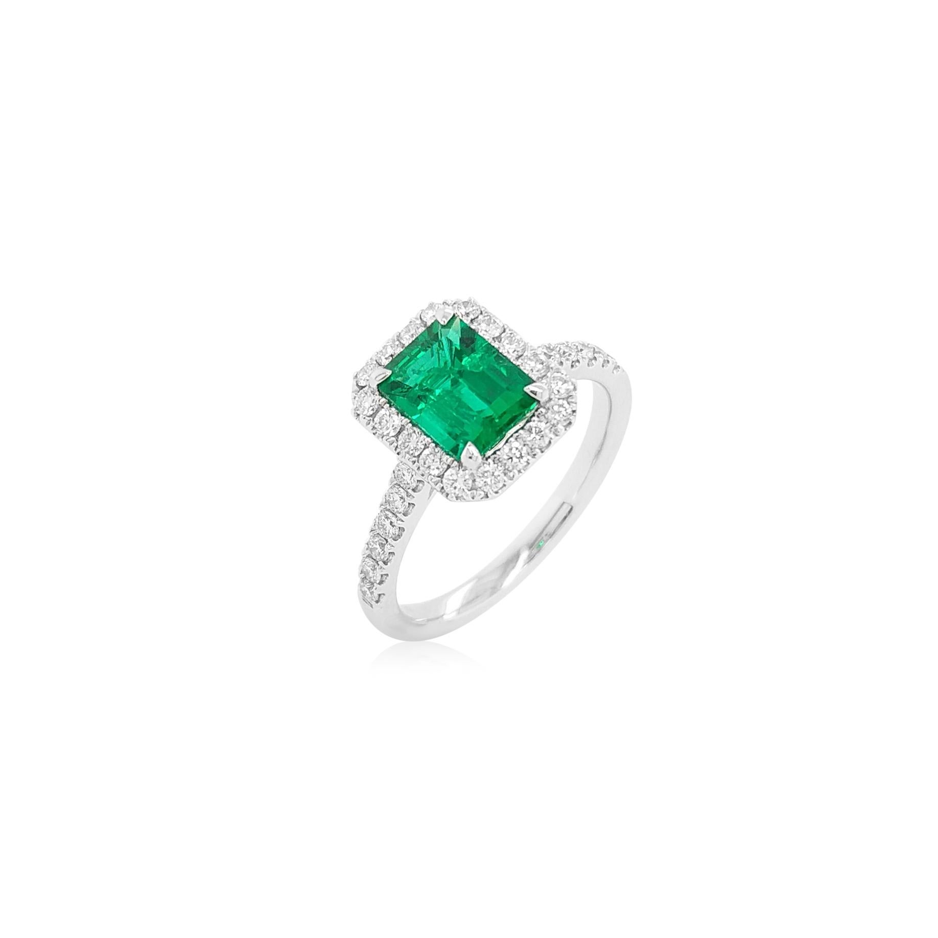 Emerald Cut Certified Colombian Emerald Platinum Wedding Ring For Sale