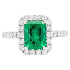 Certified Colombian Emerald Platinum Wedding Ring