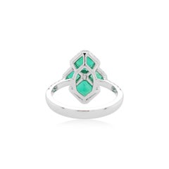 Certified Colombian Emerald White Diamond 18K Gold Cocktail Ring